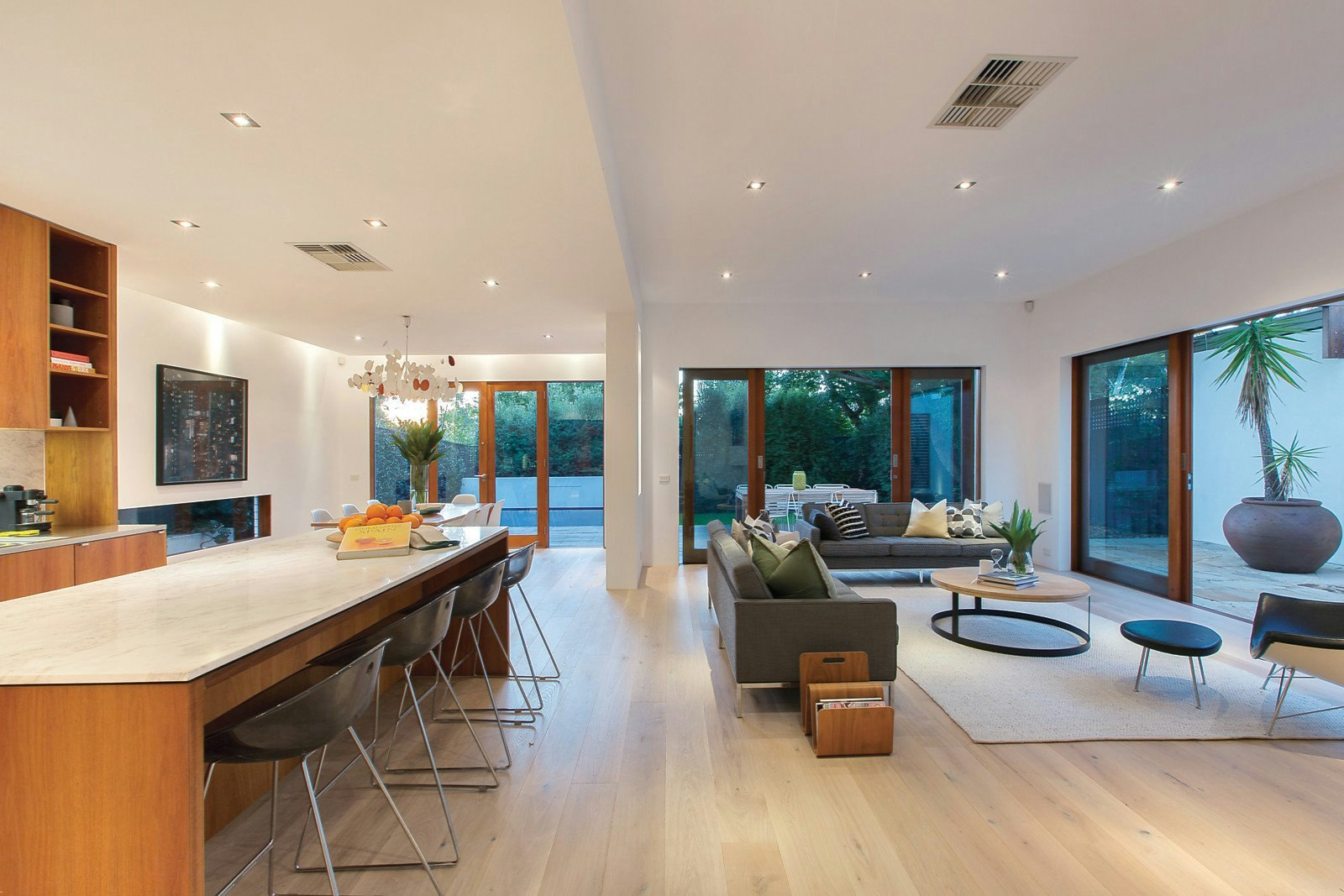 116 Robinson Road, Hawthorn, VIC