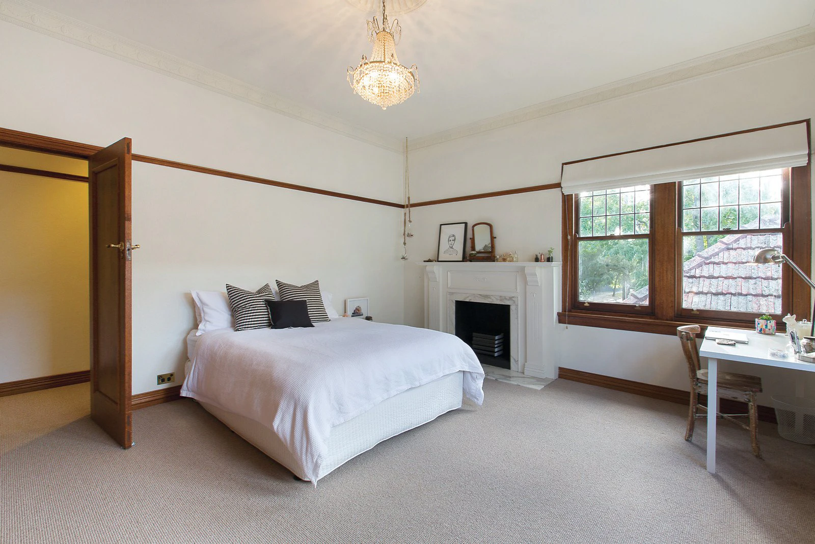 130 Wattle Valley Road, Camberwell, VIC