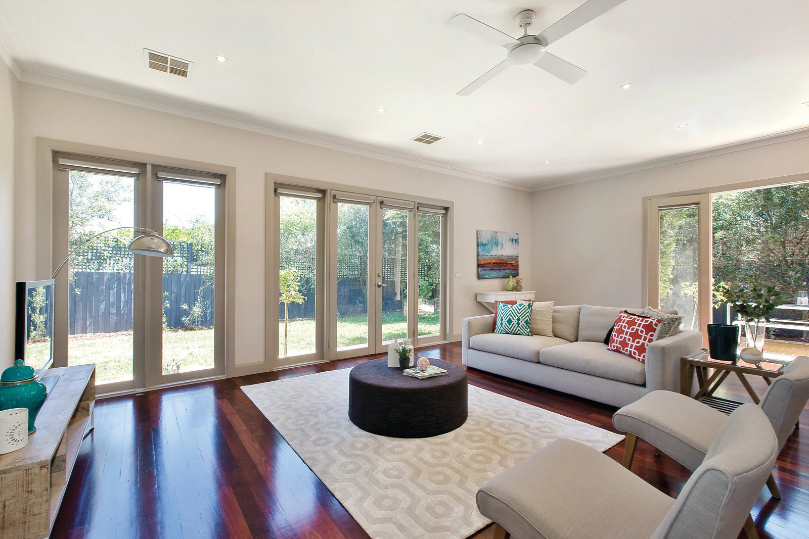21 Royal Lane, Surrey Hills, VIC