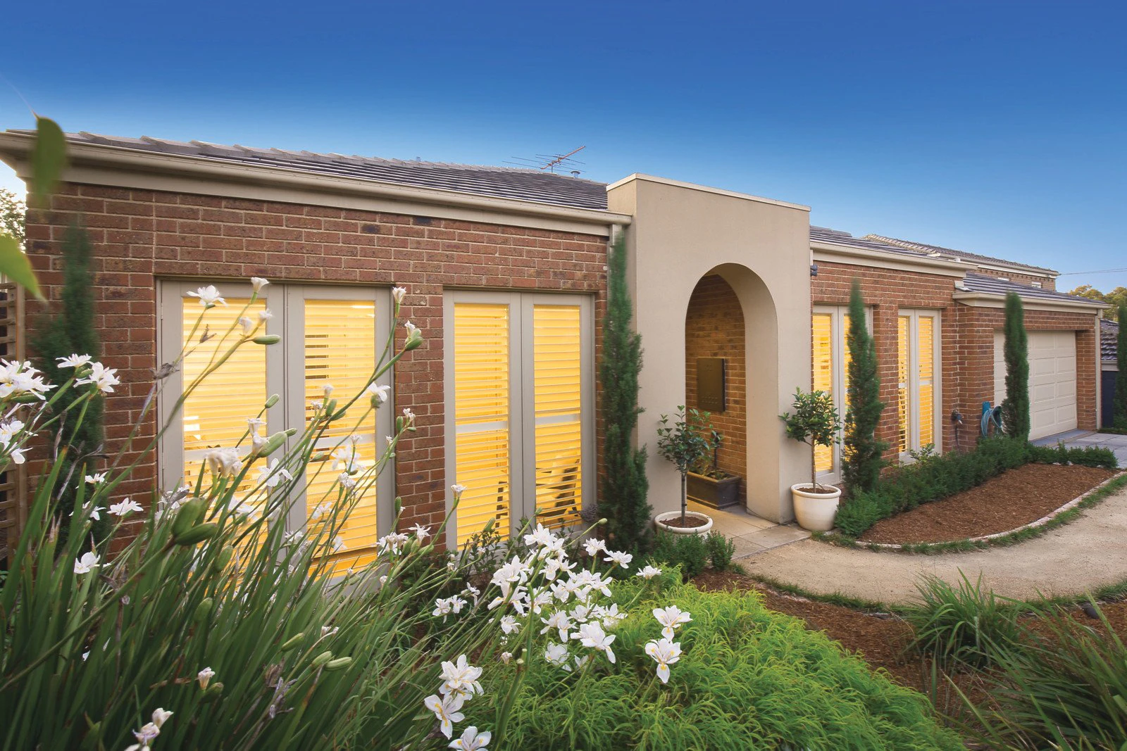 21 Royal Lane, Surrey Hills, VIC