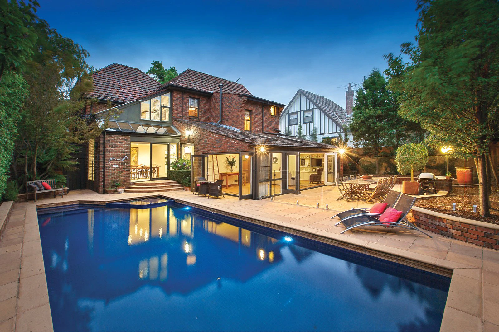 130 Wattle Valley Road, Camberwell, VIC