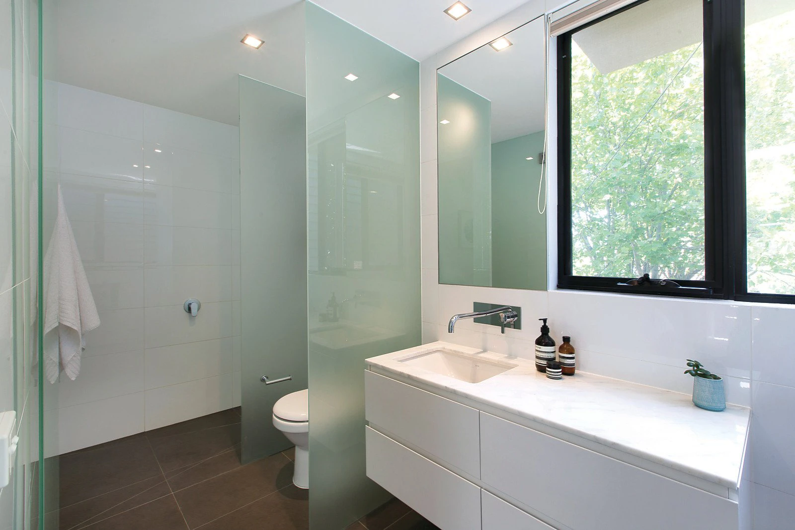 44 Washington Avenue, Malvern East, VIC