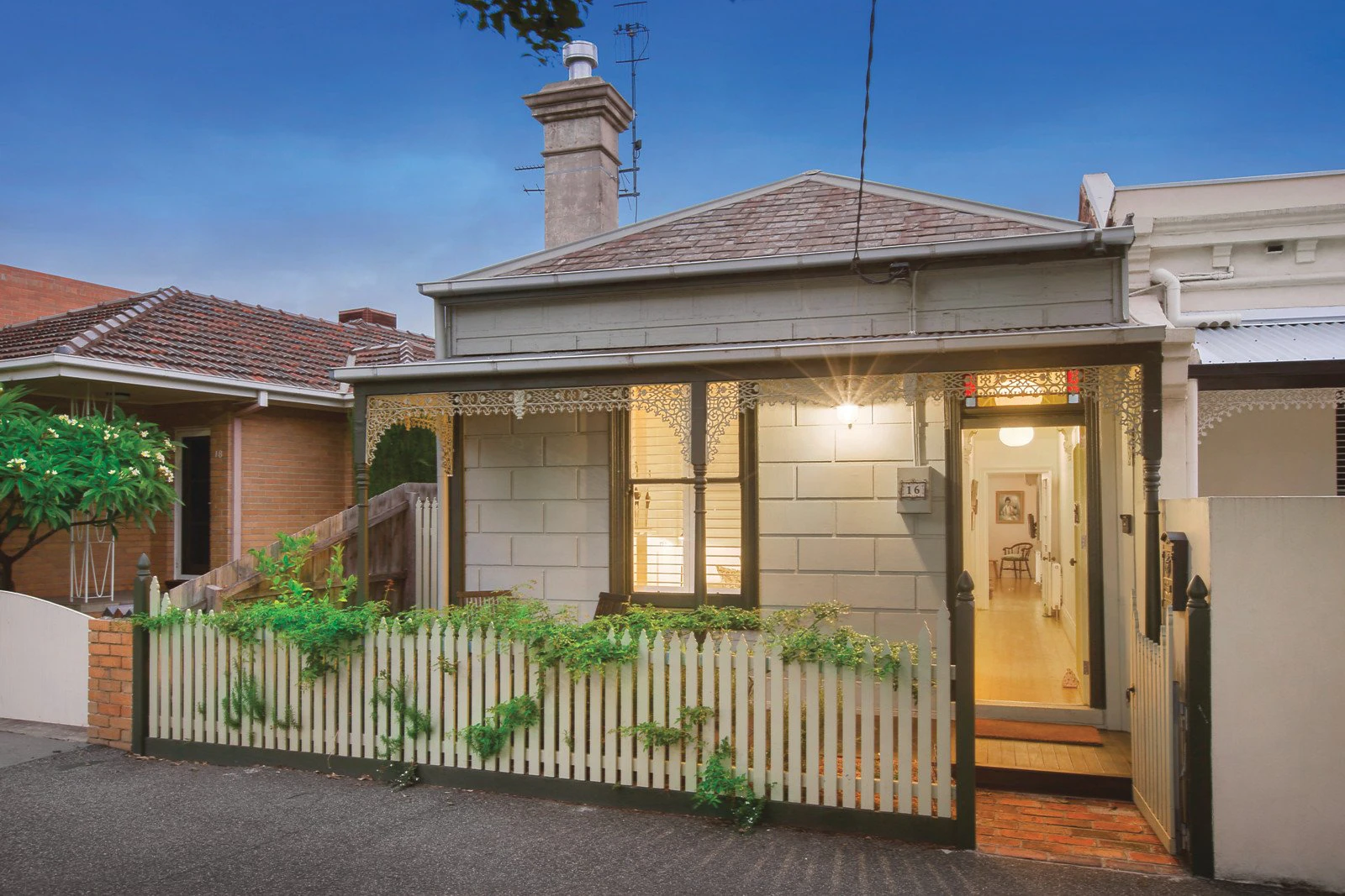 16 Nelson Road, South Melbourne, VIC