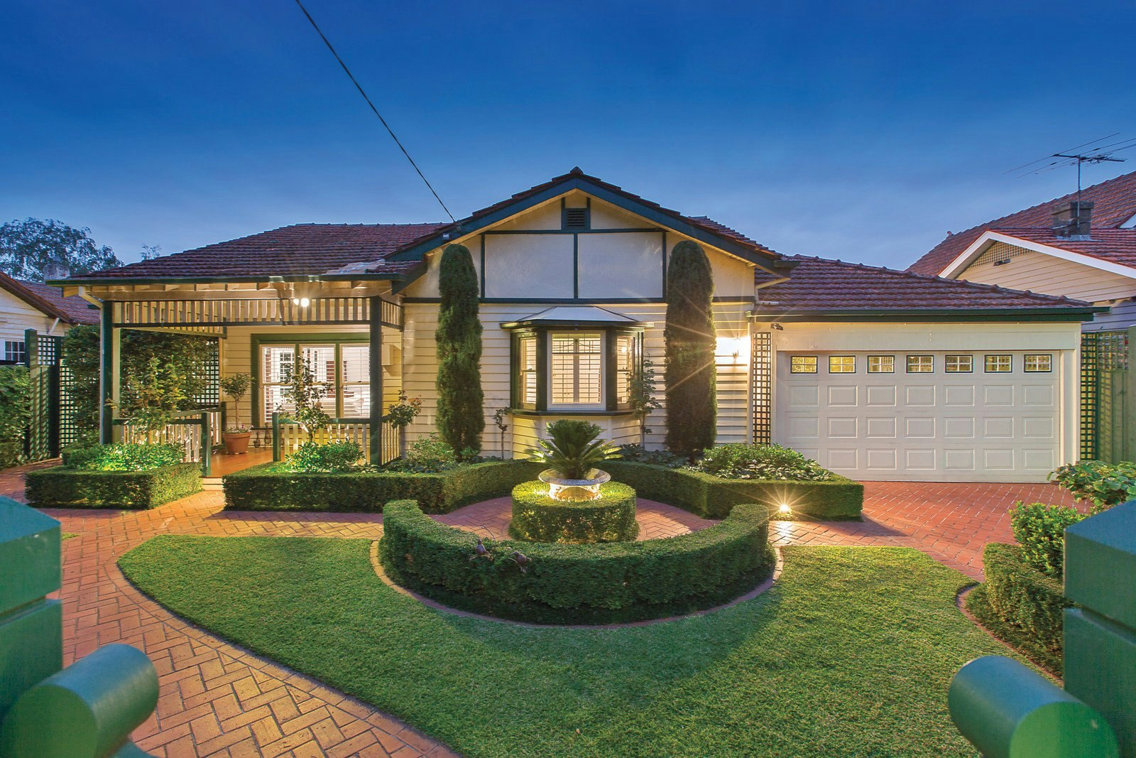 19 Bristol Street, Surrey Hills, VIC
