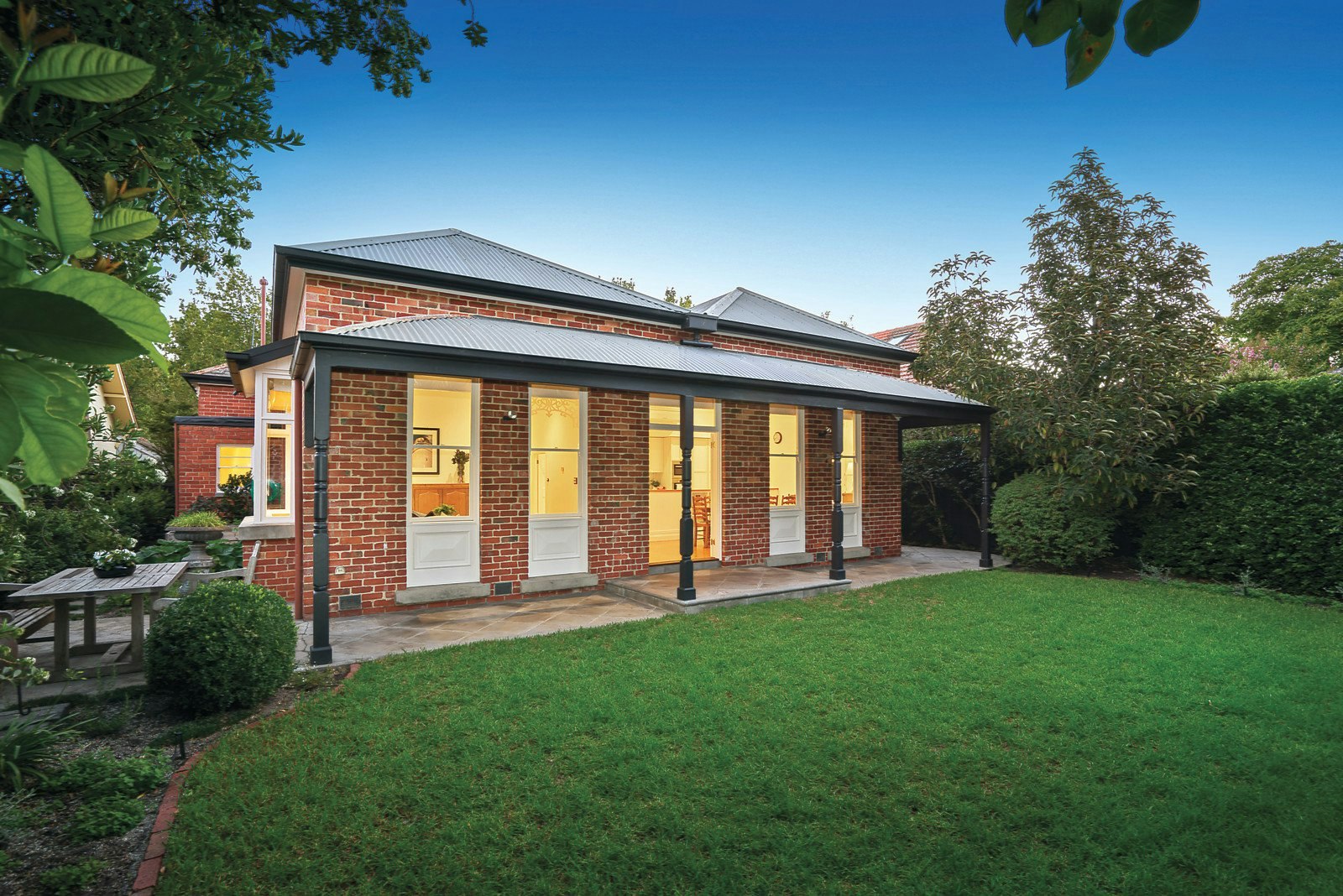 3 Manning Road, Malvern East, VIC