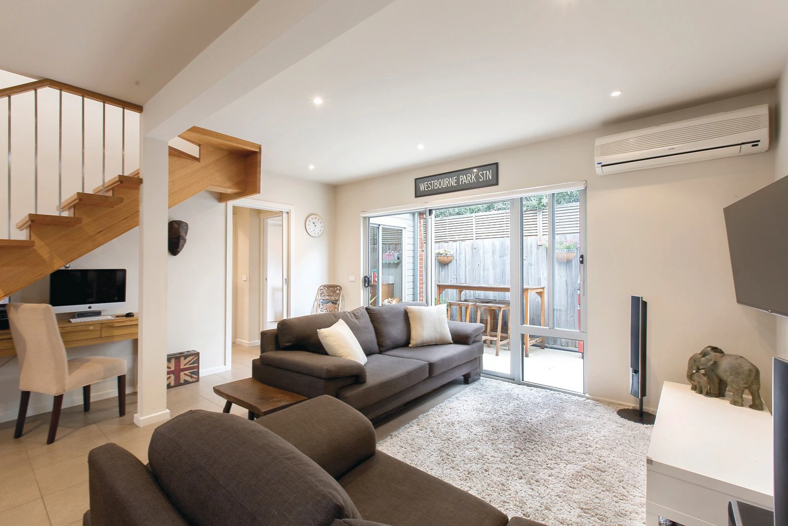 42 Alfred Street, Port Melbourne, VIC
