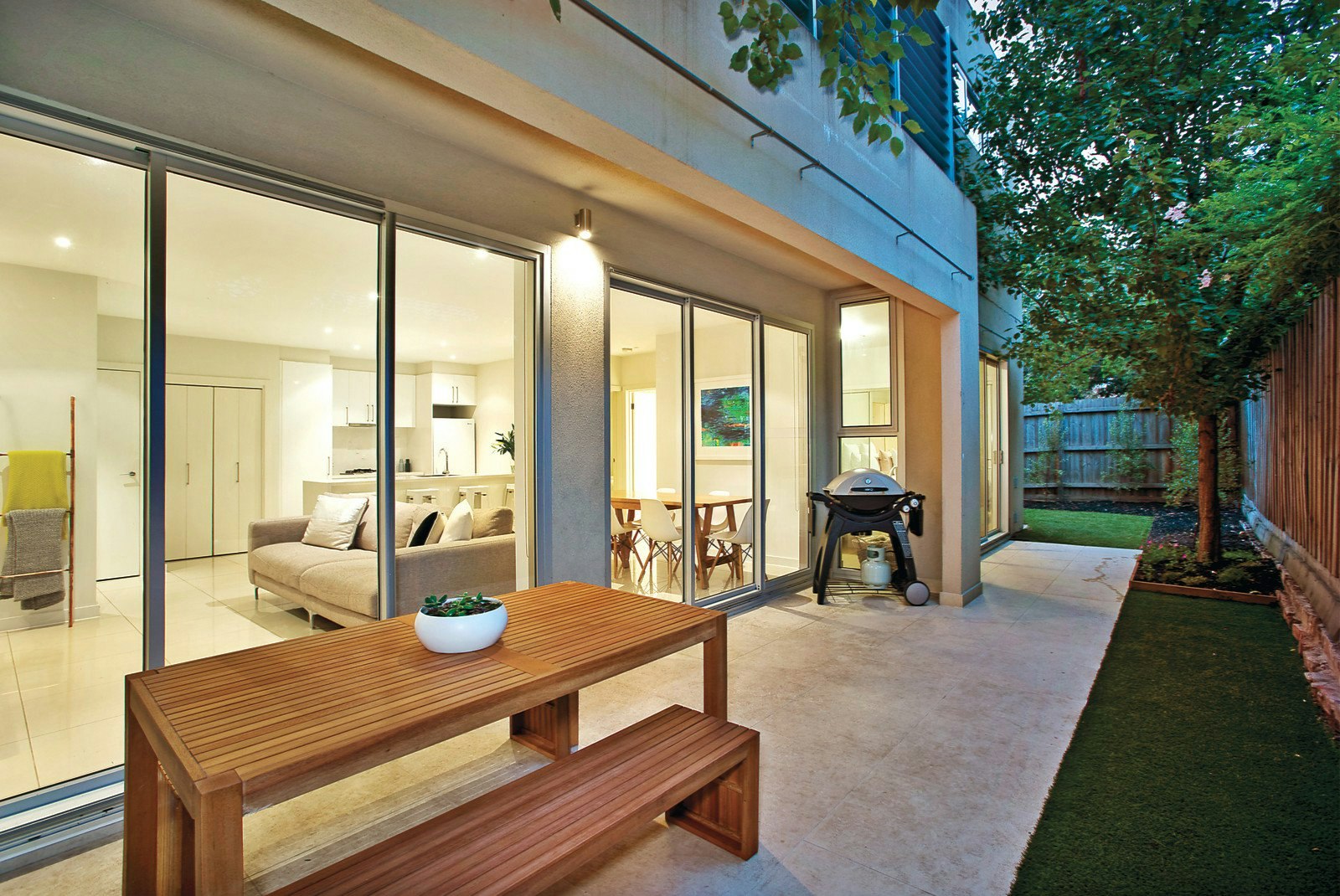 8/16 Dene Avenue, Malvern East, VIC