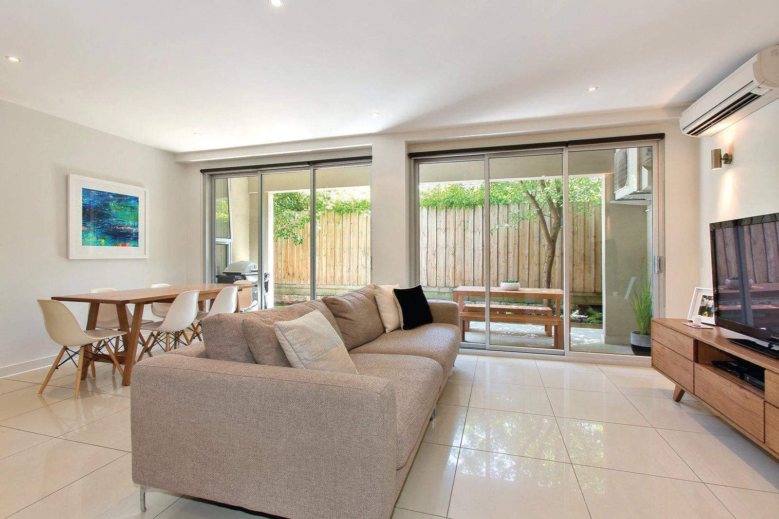 8/16 Dene Avenue, Malvern East, VIC