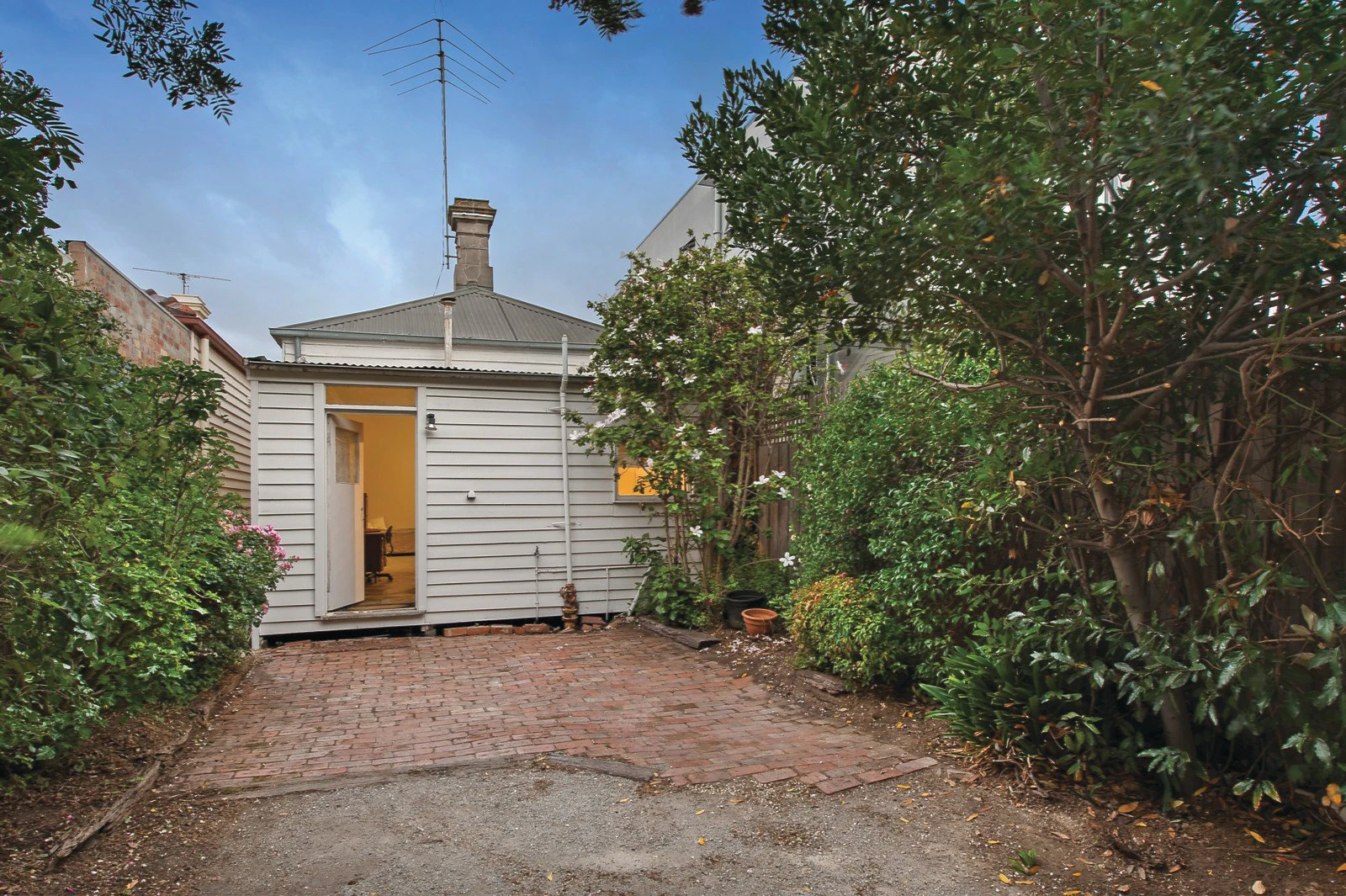 30 Sercombe Grove, Hawthorn, VIC