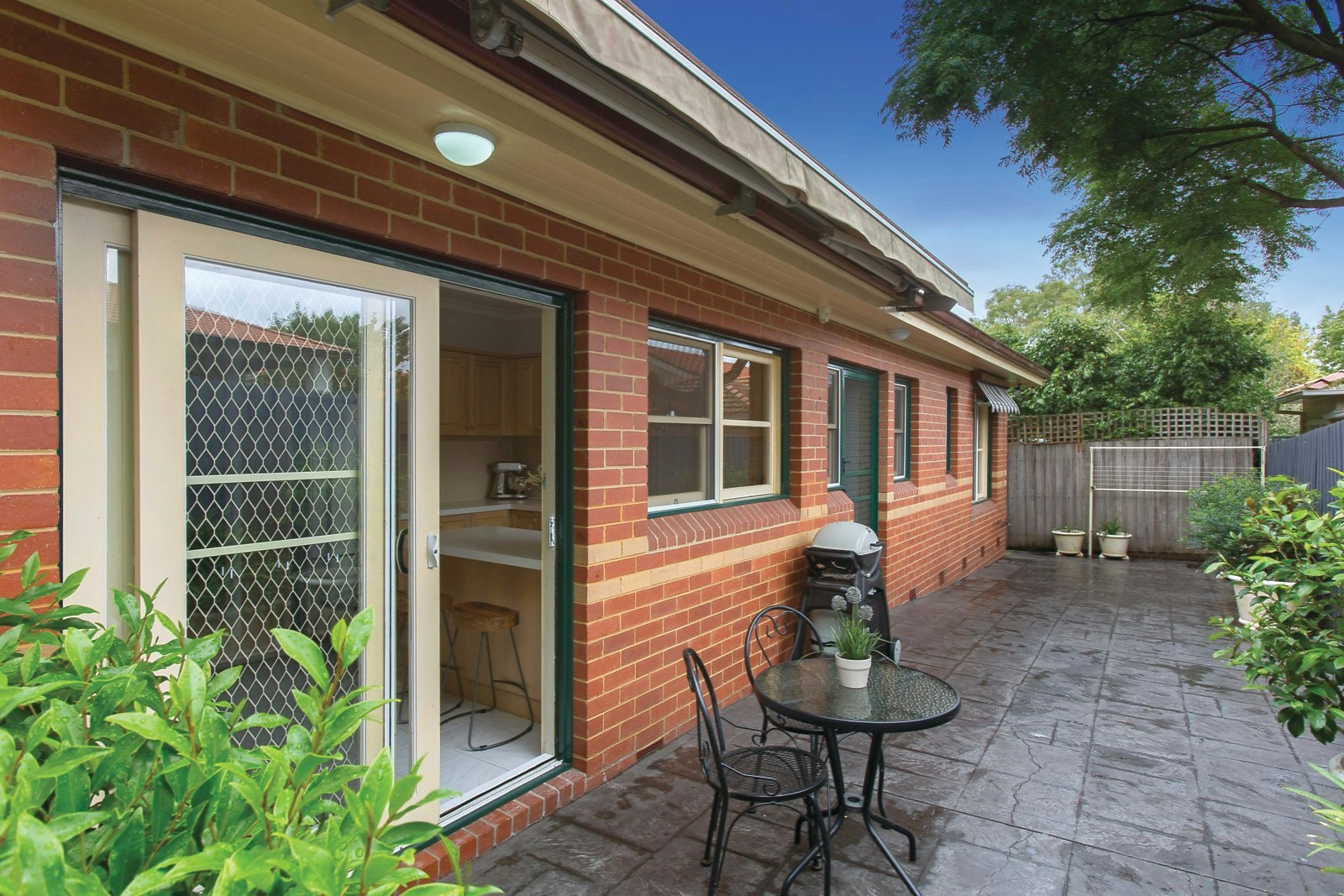 2/26 Irymple Avenue, Kew East, VIC