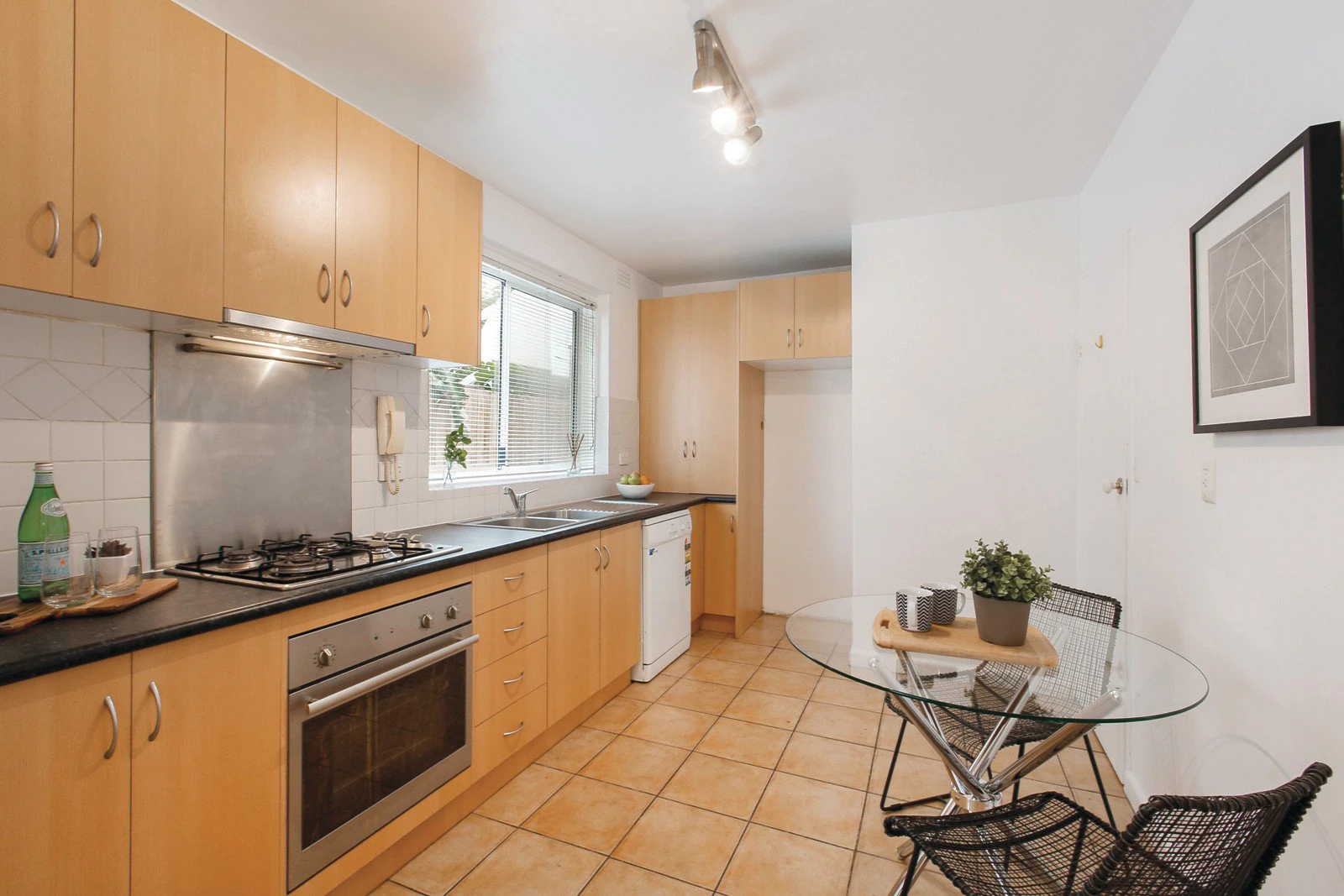 1/208 Tennyson Street, Elwood, VIC