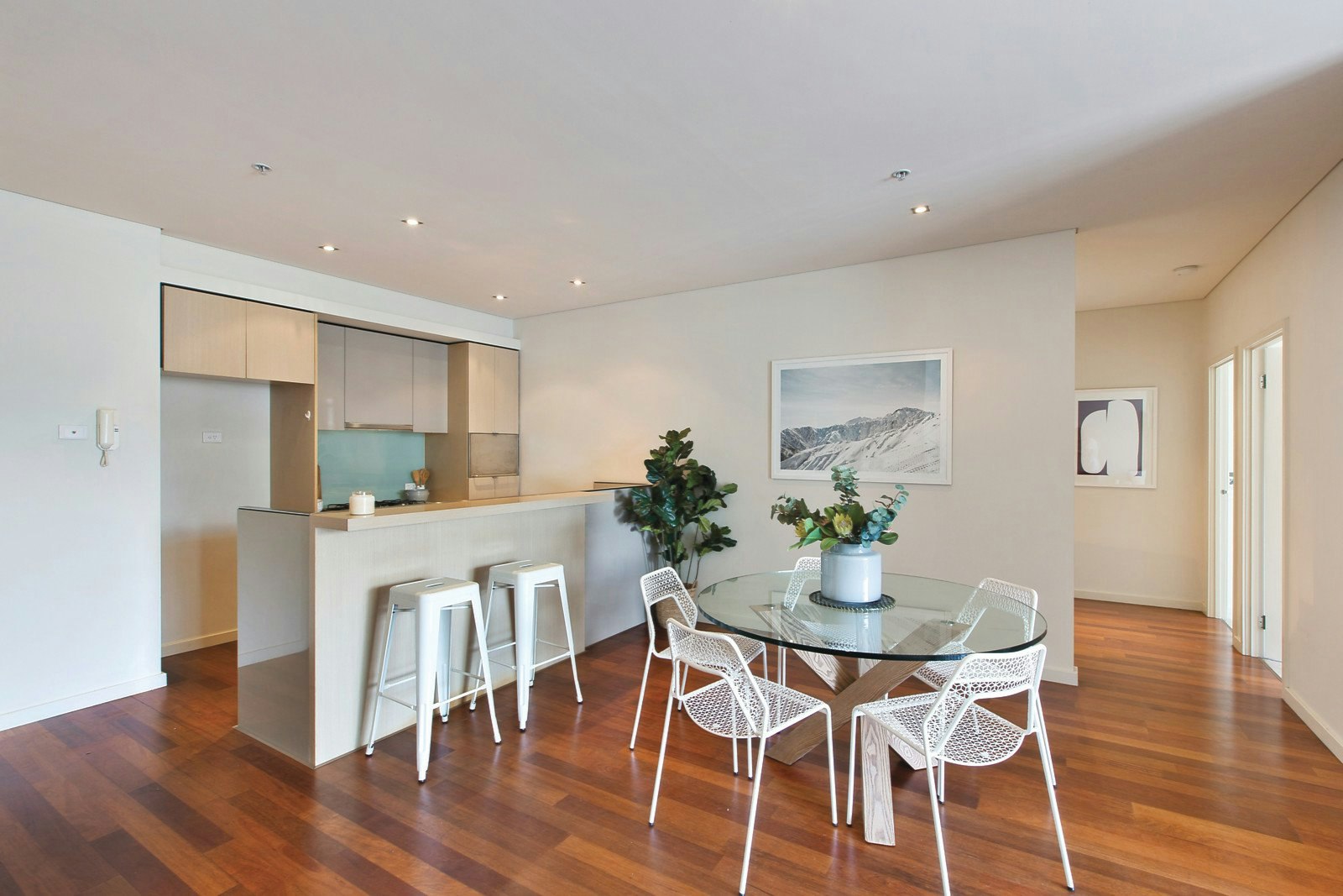 302A/86 Bay Street, Port Melbourne, VIC