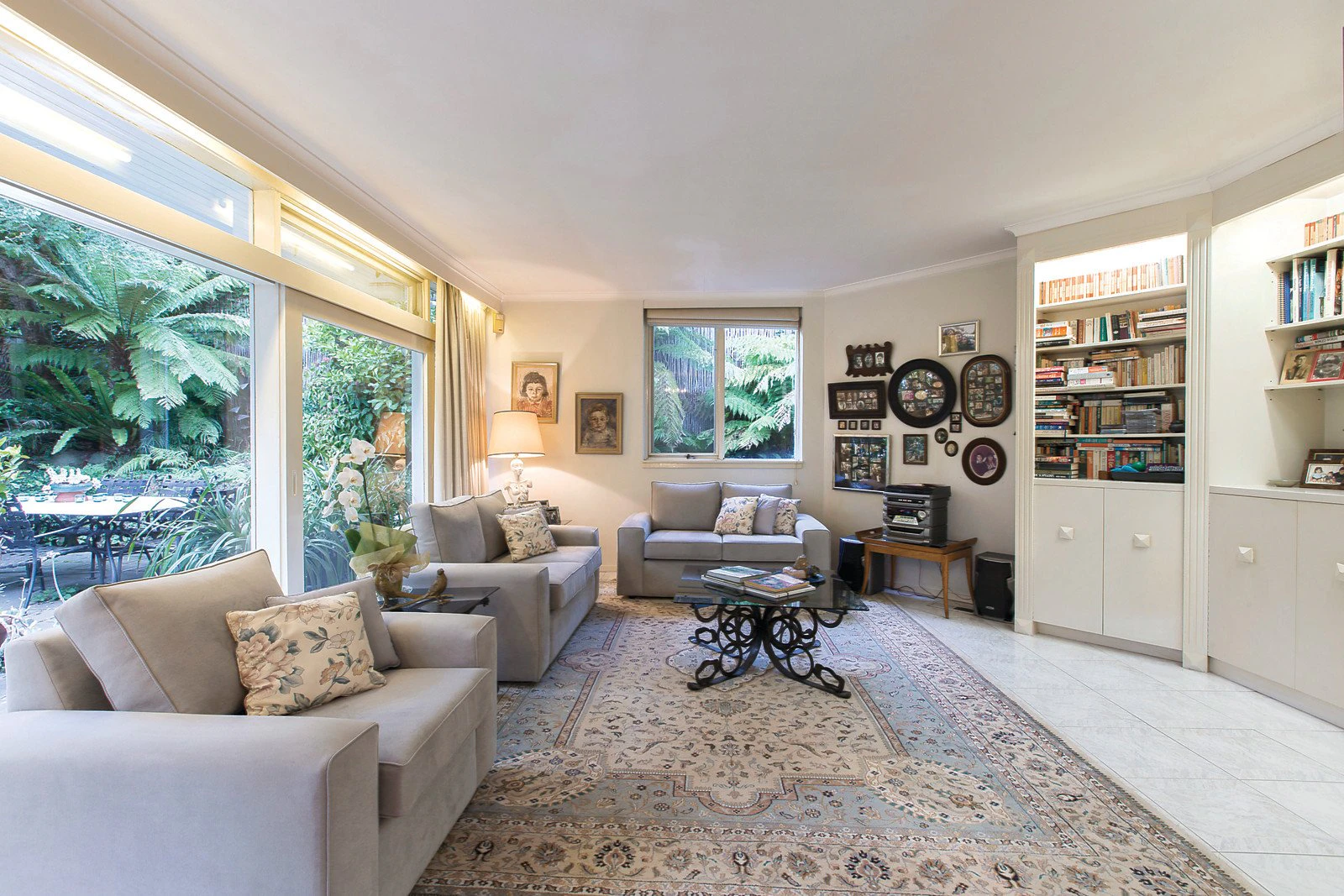 3 Nola Court, Toorak, VIC
