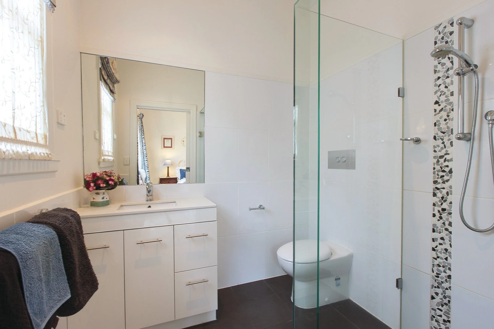 254 Mont Albert Road, Surrey Hills, VIC
