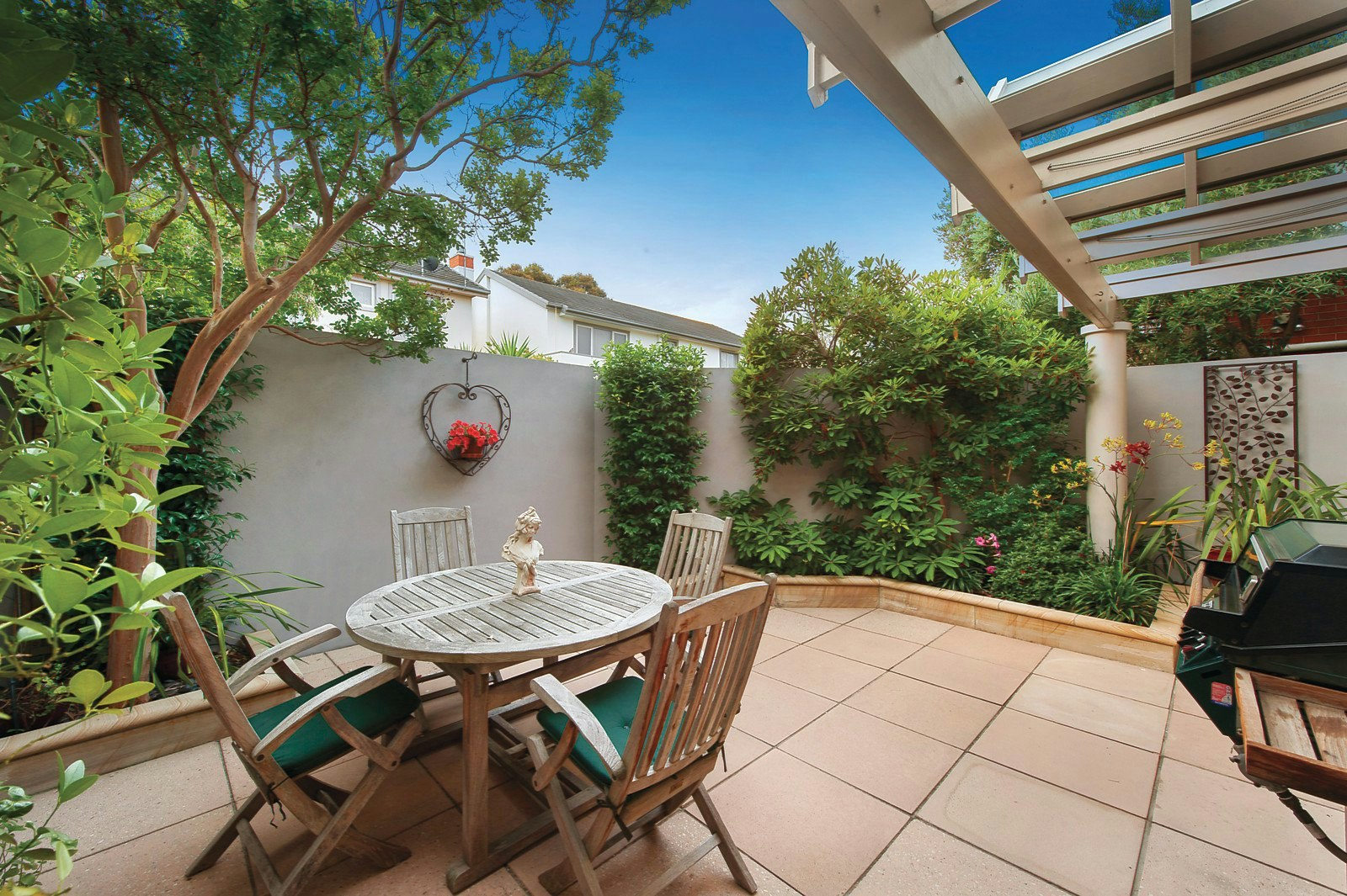 4 Canberra Parade, Port Melbourne, VIC