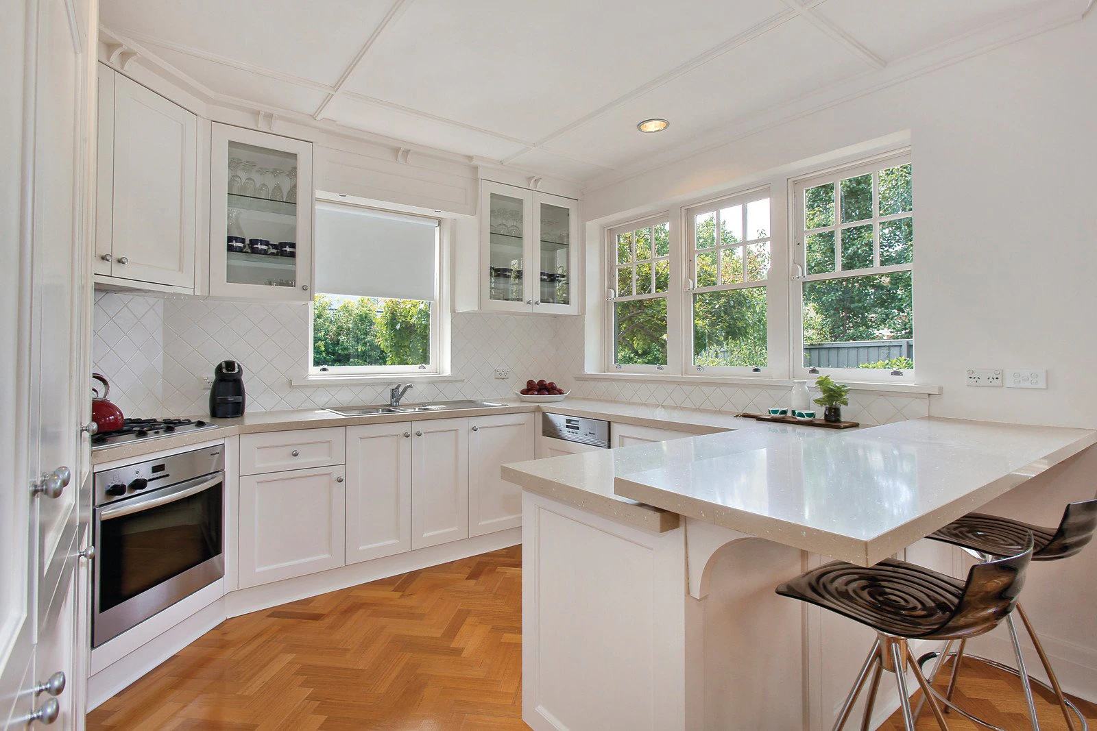 23 Faversham Road, Canterbury, VIC