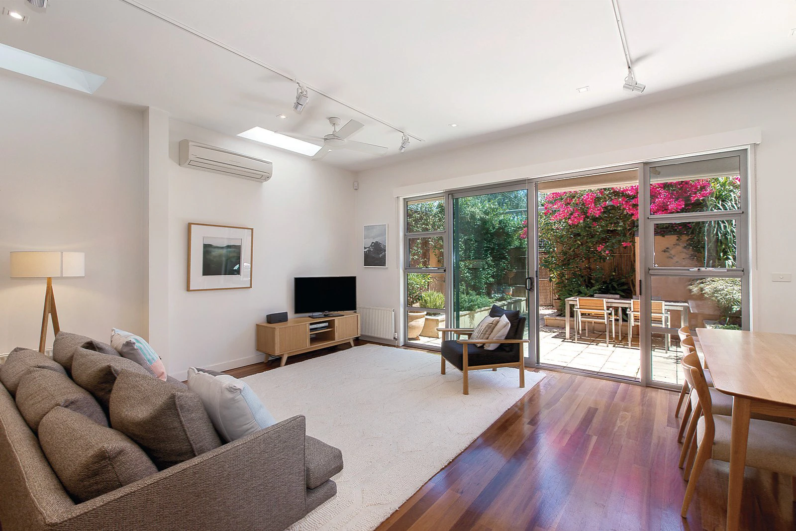 122 Coppin Street, Richmond, VIC