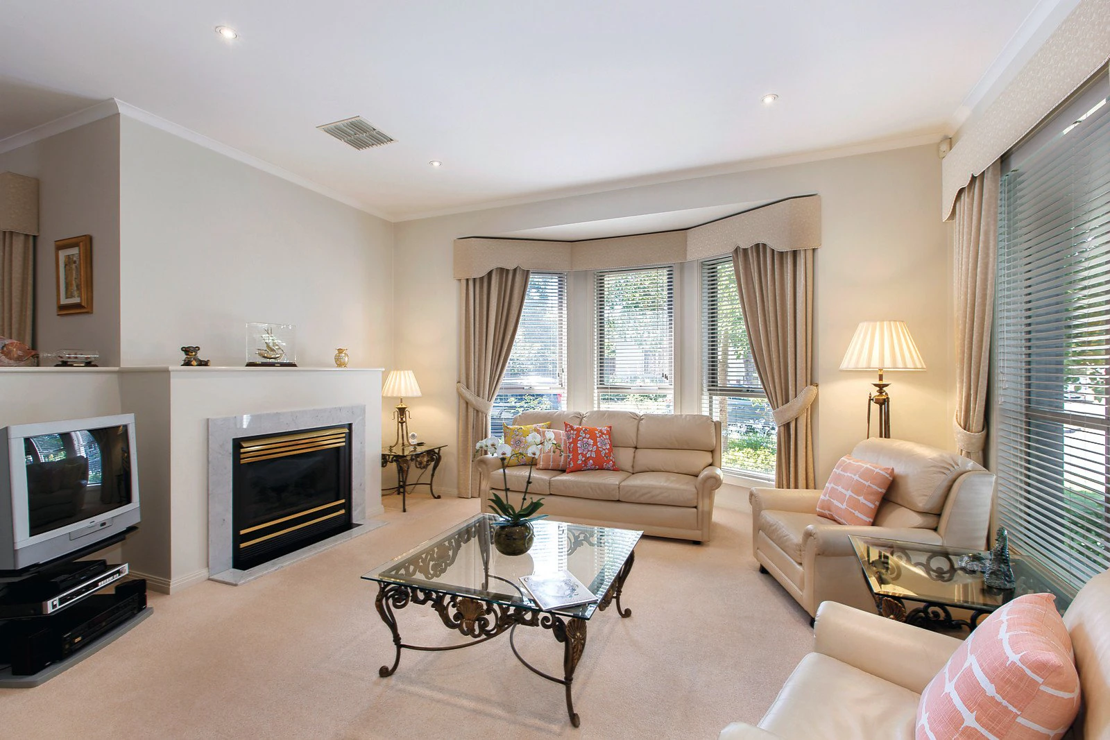 4 Canberra Parade, Port Melbourne, VIC