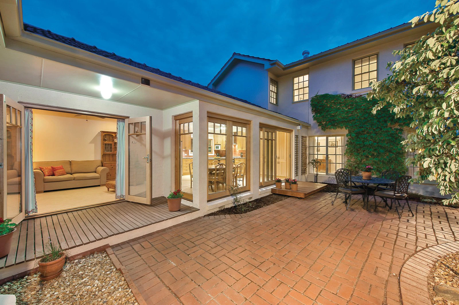 93 Nicholas Street, Ashburton, VIC