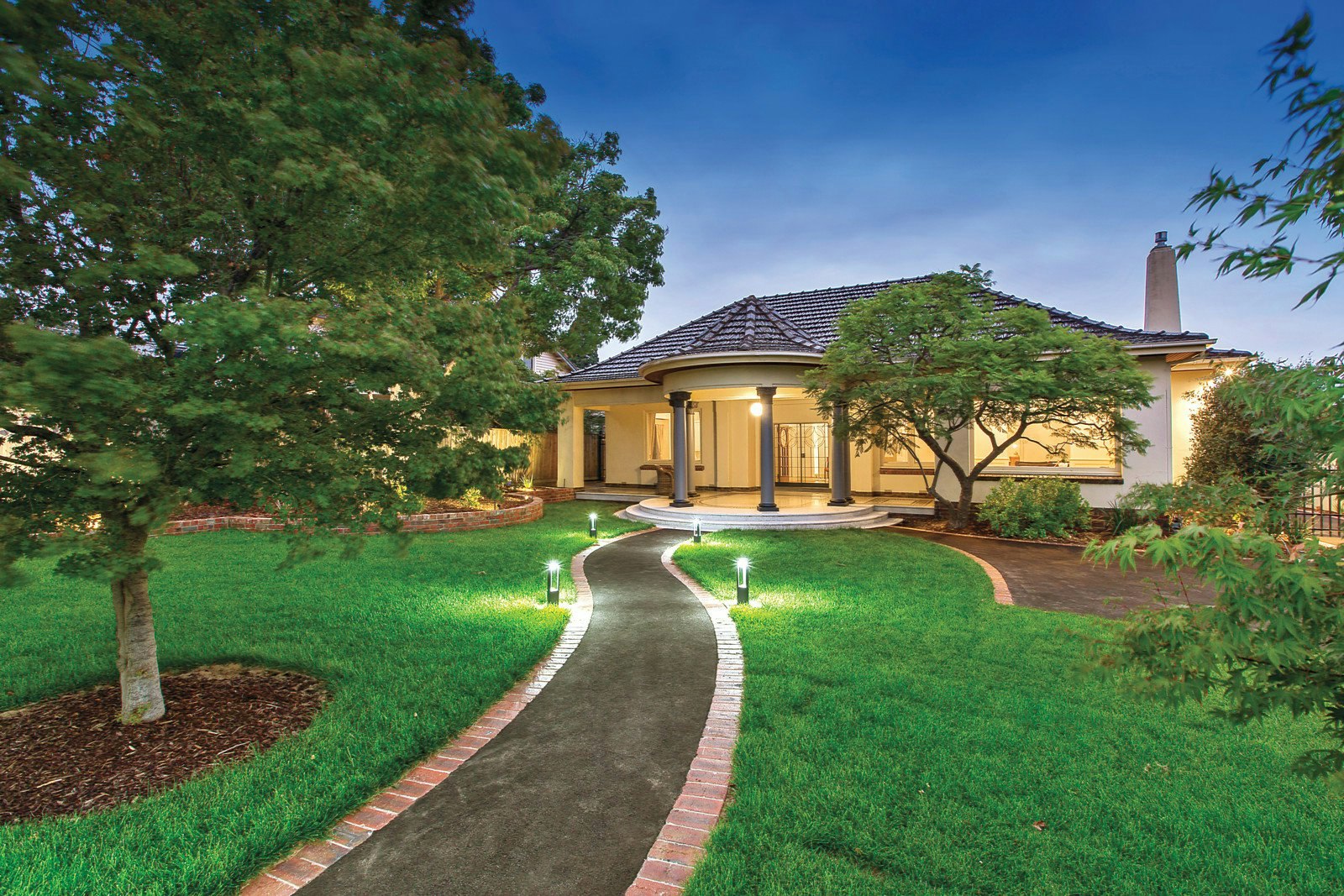 10 Findon Crescent, Kew, VIC