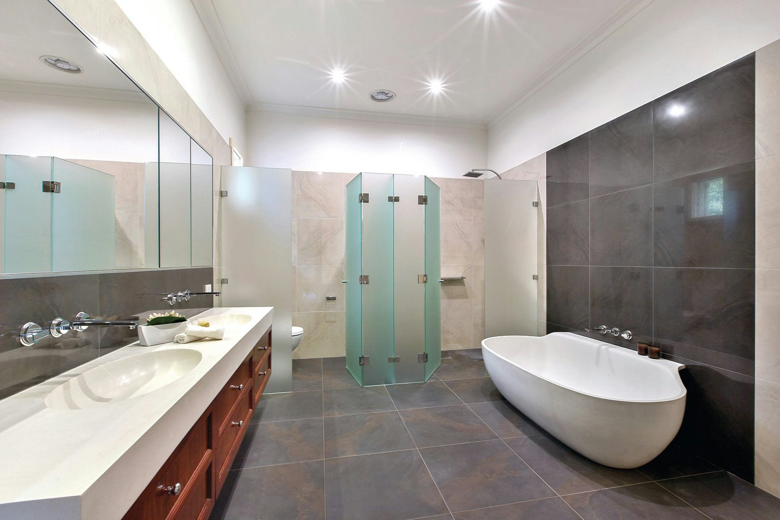 10 Findon Crescent, Kew, VIC