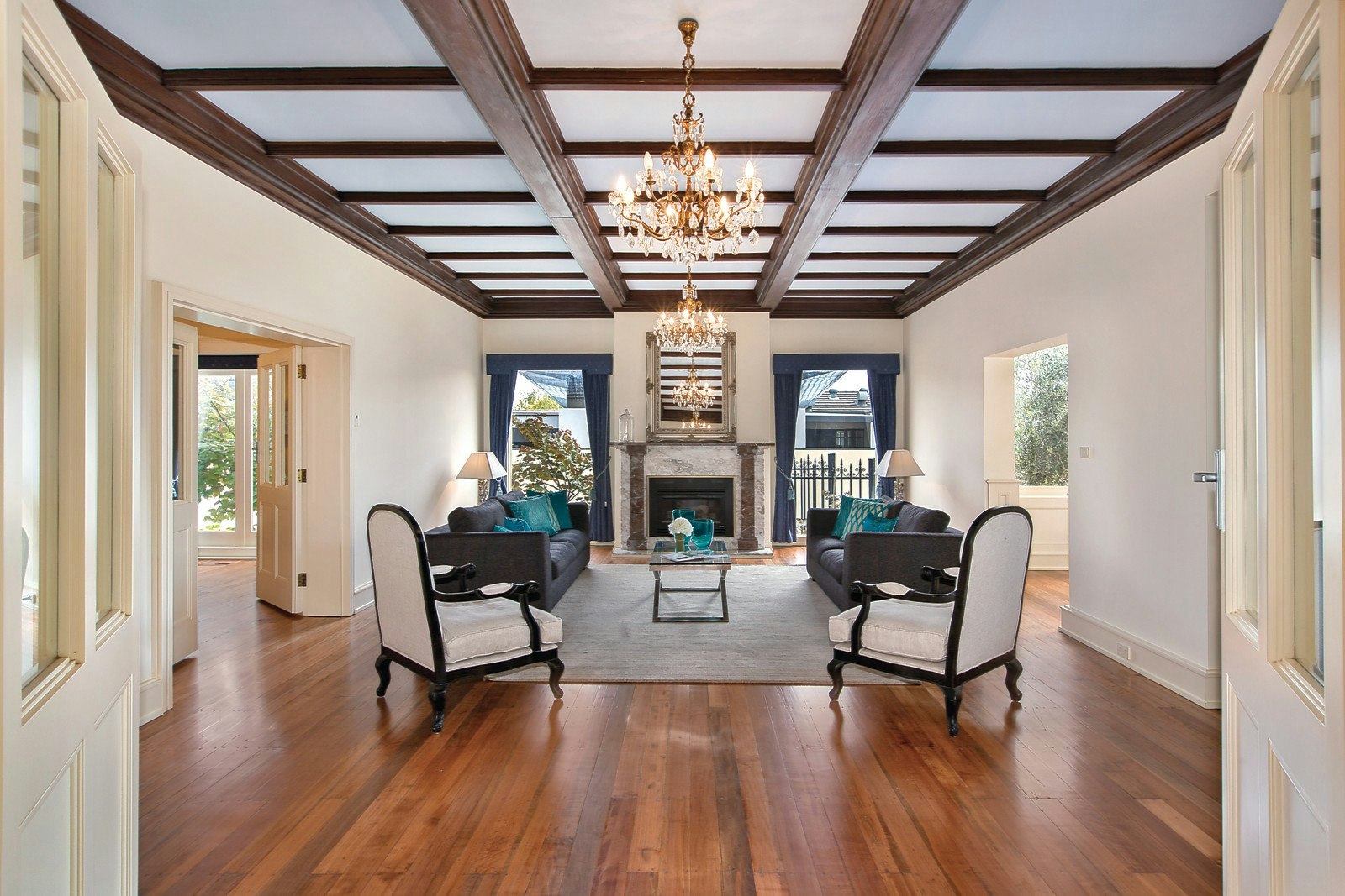 10 Findon Crescent, Kew, VIC