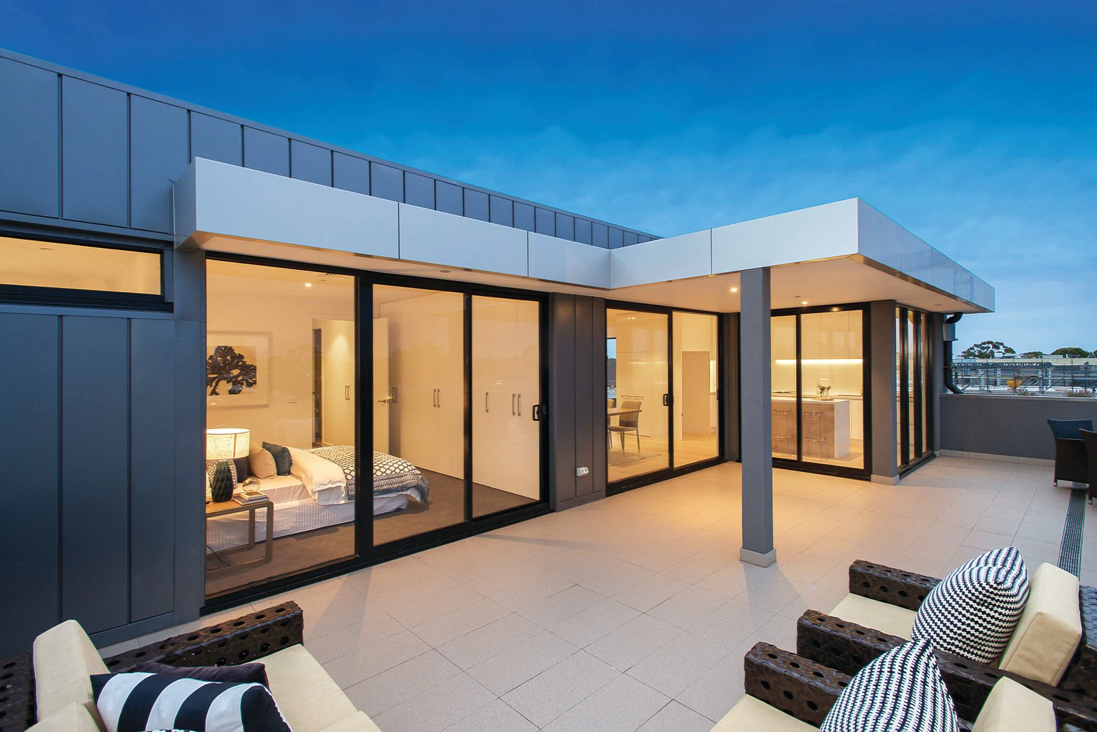 14/241-243 Bay Street, Brighton, VIC