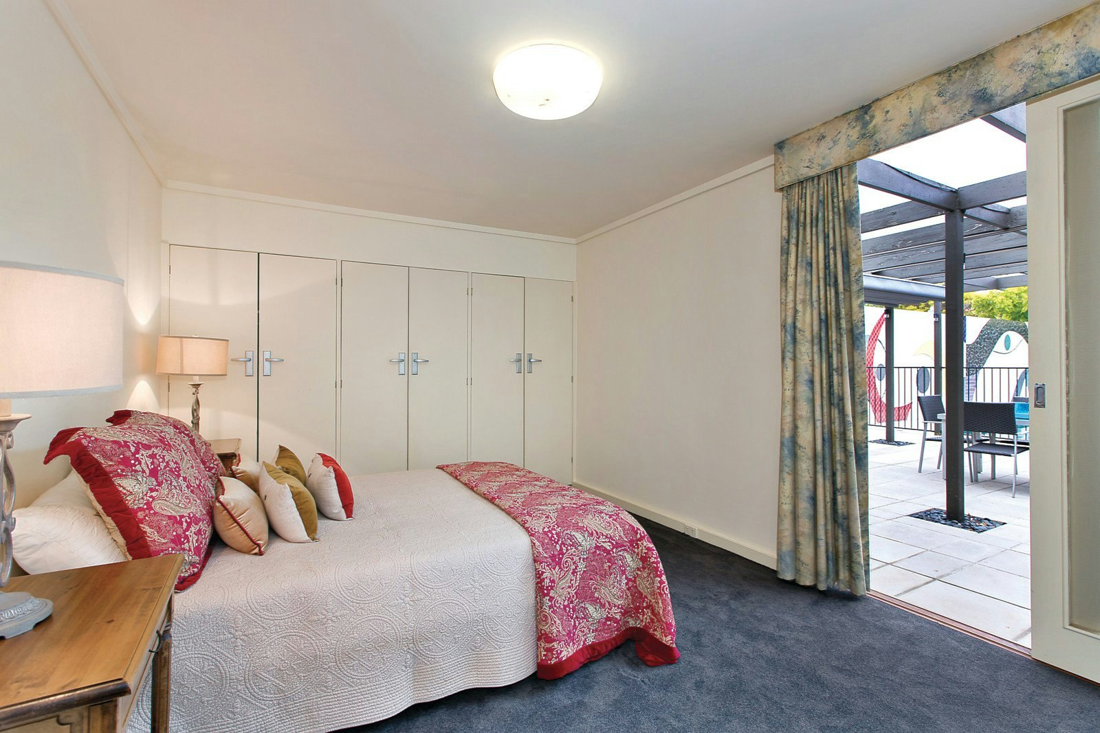 10 Findon Crescent, Kew, VIC