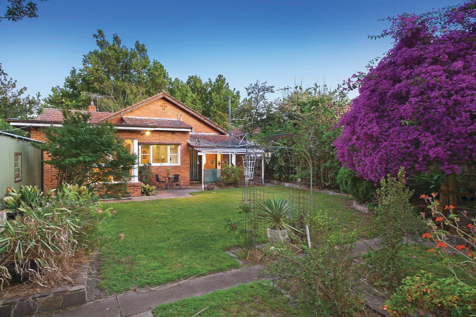 29 Nirvana Avenue, Malvern East, VIC