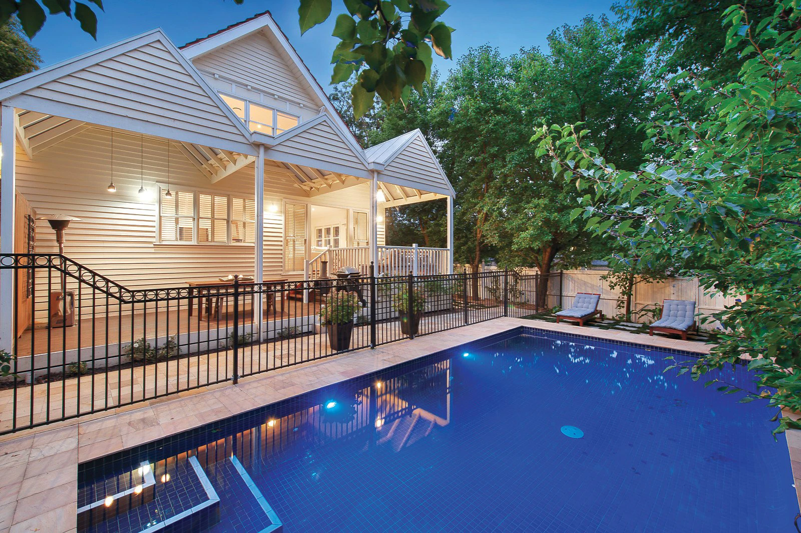 4 Arthur Street, Surrey Hills, VIC