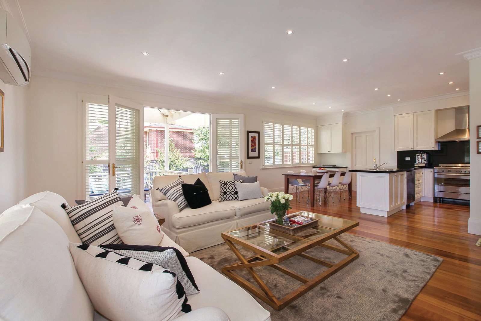 4 Arthur Street, Surrey Hills, VIC