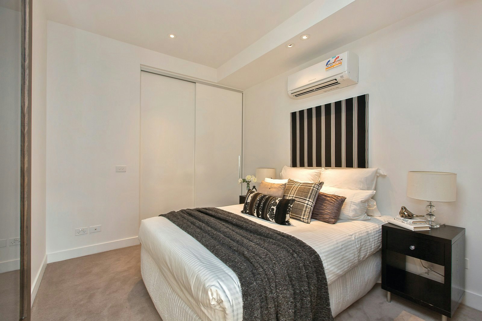 119/2 Hobson Street, South Yarra, VIC