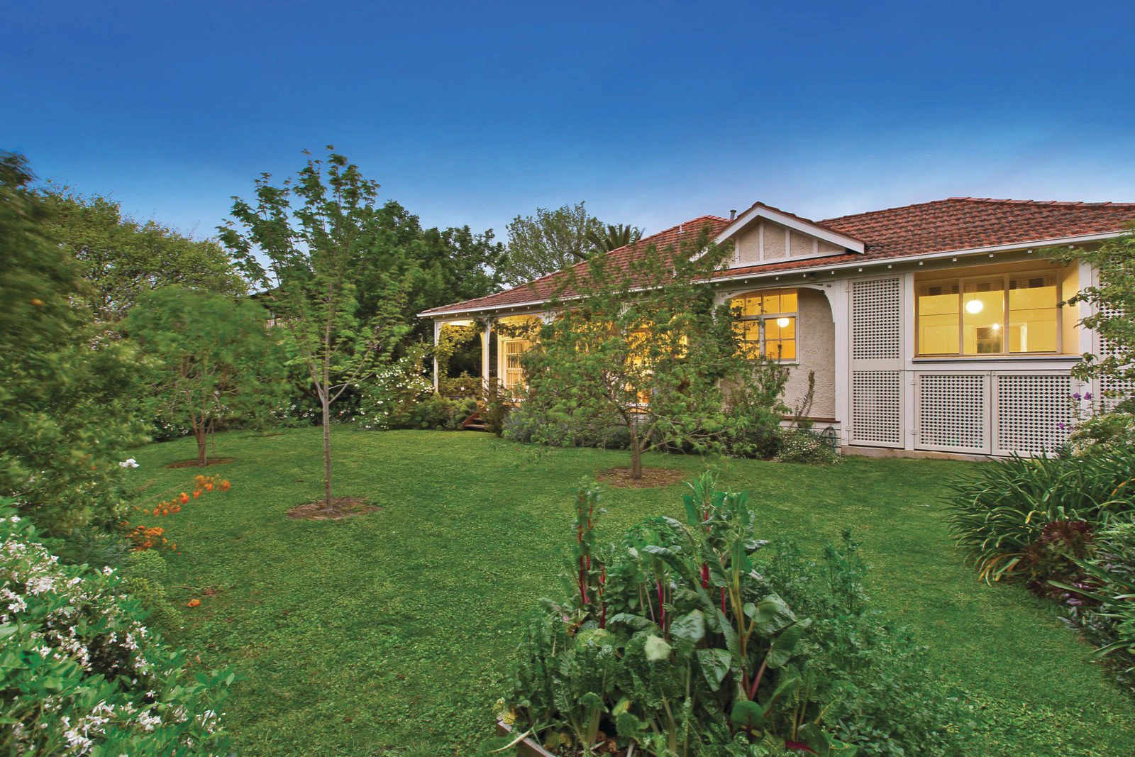 7 St Johns Avenue, Mont Albert, VIC