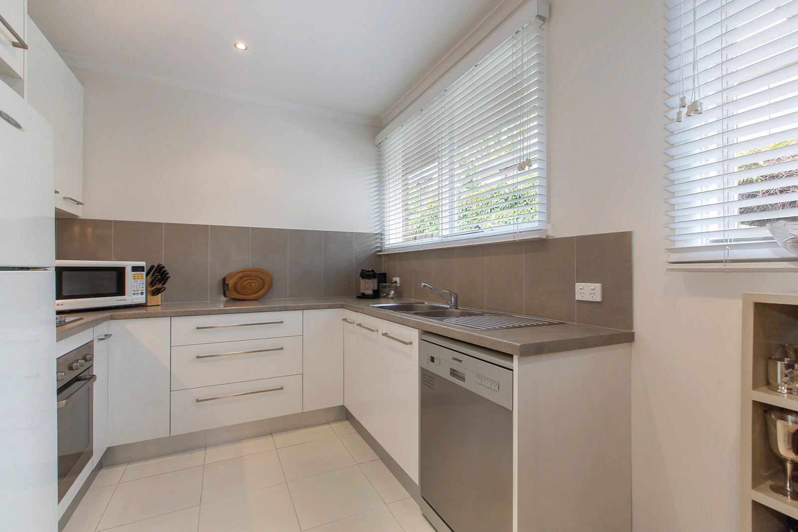 2/5 Paxton Street, Malvern East, VIC