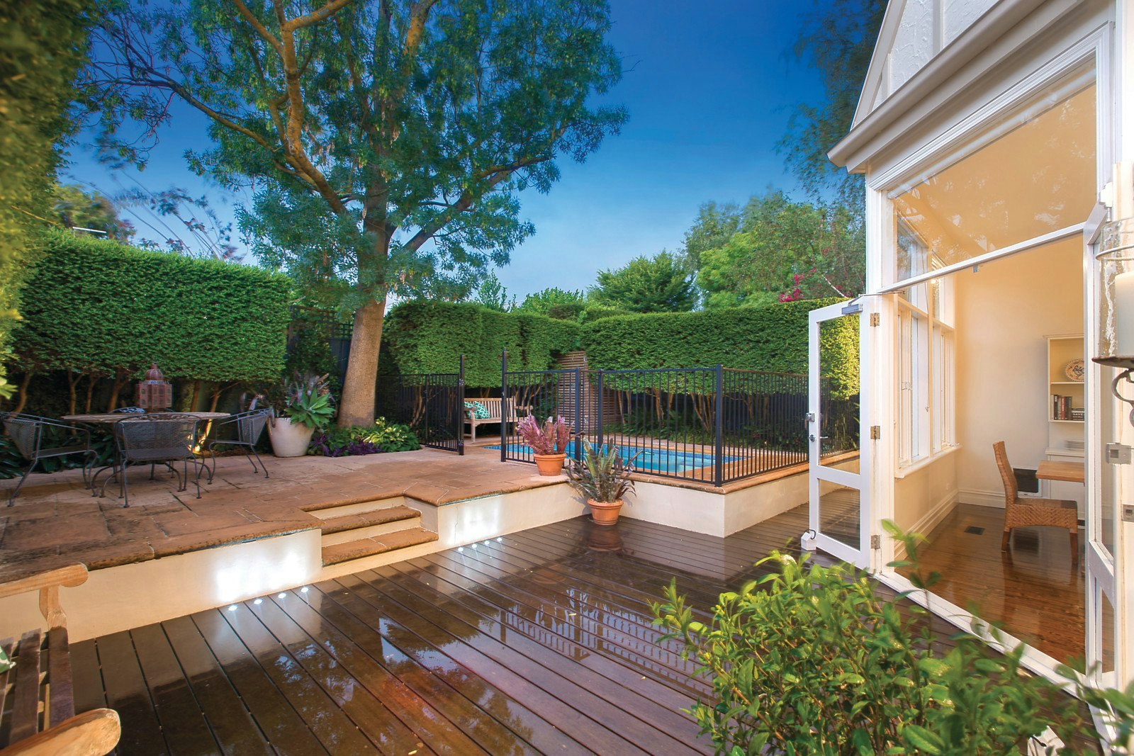 11 Sir Garnet Road, Surrey Hills, VIC