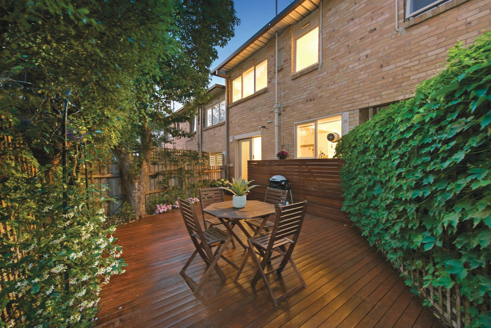 3/12 Wattle Valley Road, Canterbury, VIC