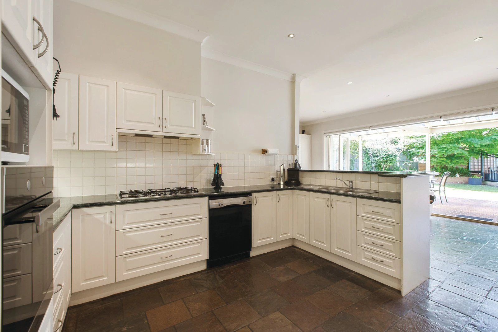 1 Hender Court, Balwyn, VIC