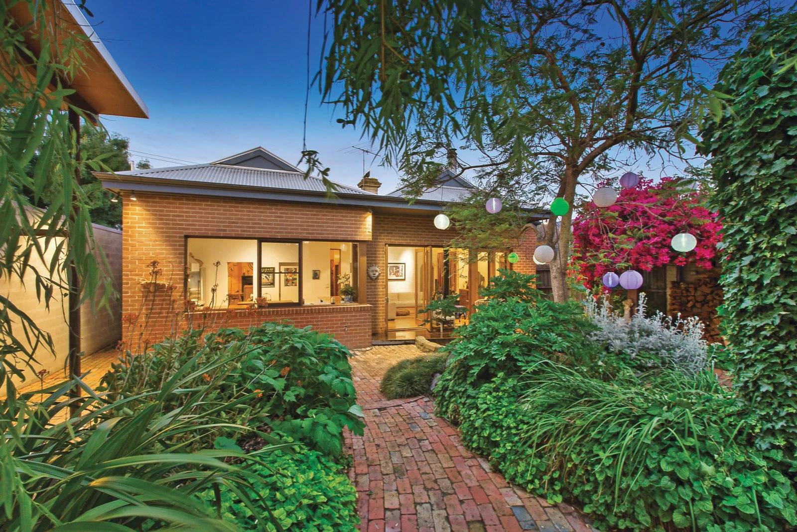 558 Waverley Road, Malvern East, VIC