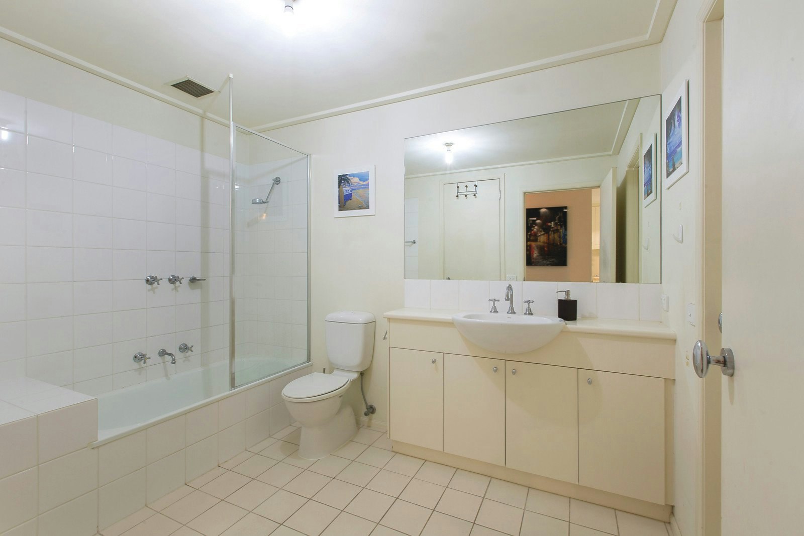 38/39 Esplanade East, Port Melbourne, VIC