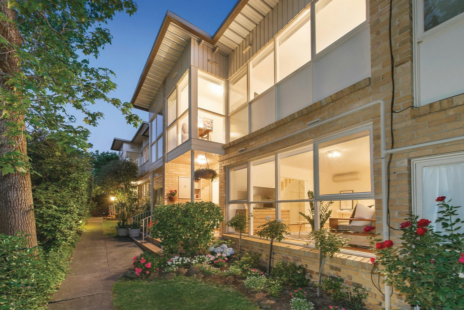 3/12 Wattle Valley Road, Canterbury, VIC