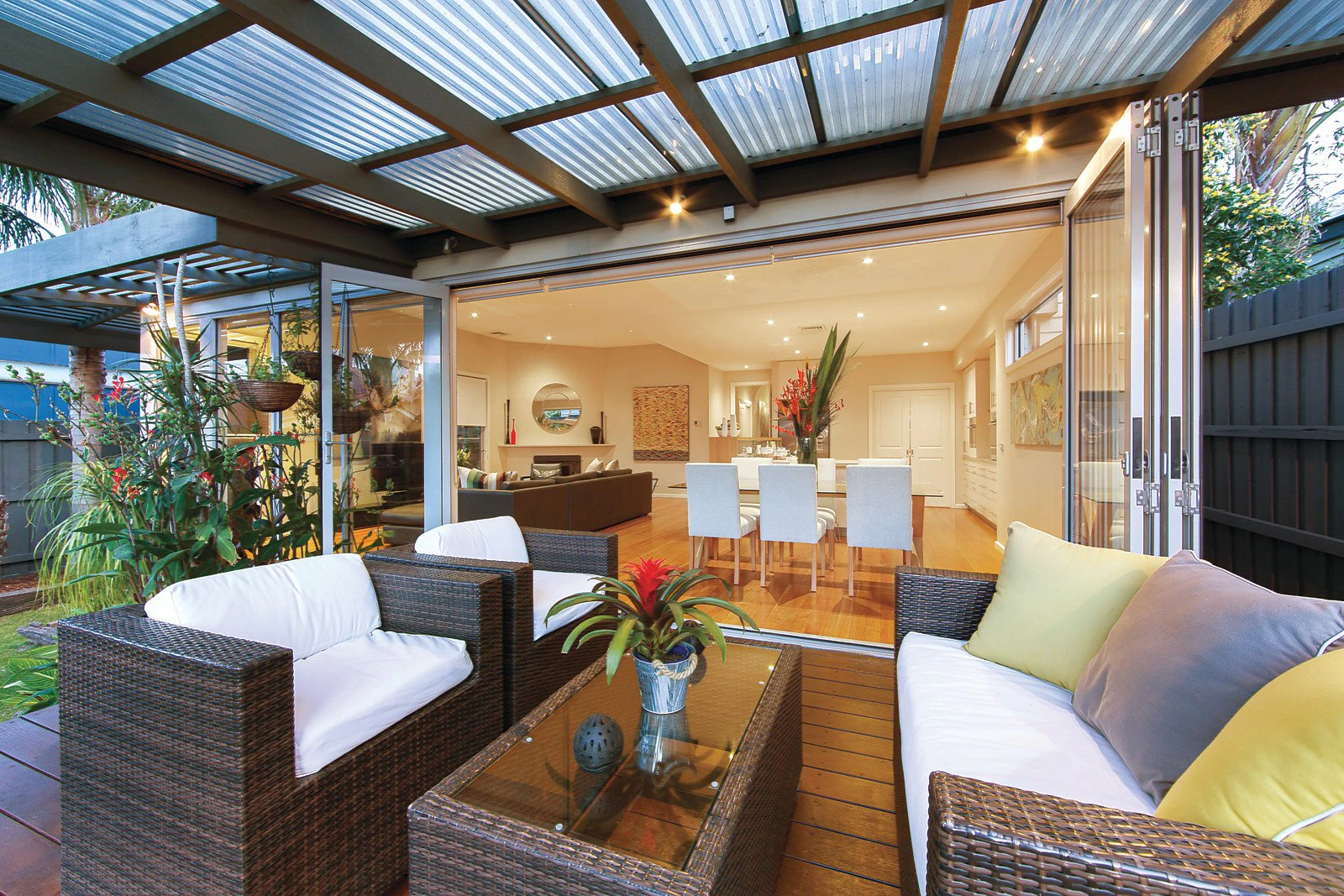 8 Colvin Grove, Hawthorn, VIC