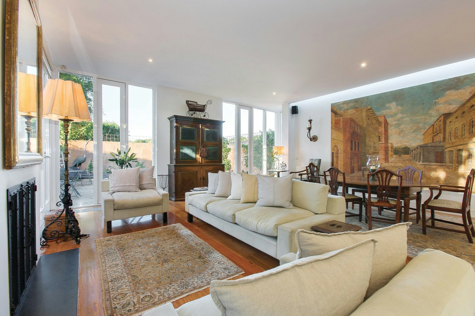 5 Elm Grove, Armadale, VIC