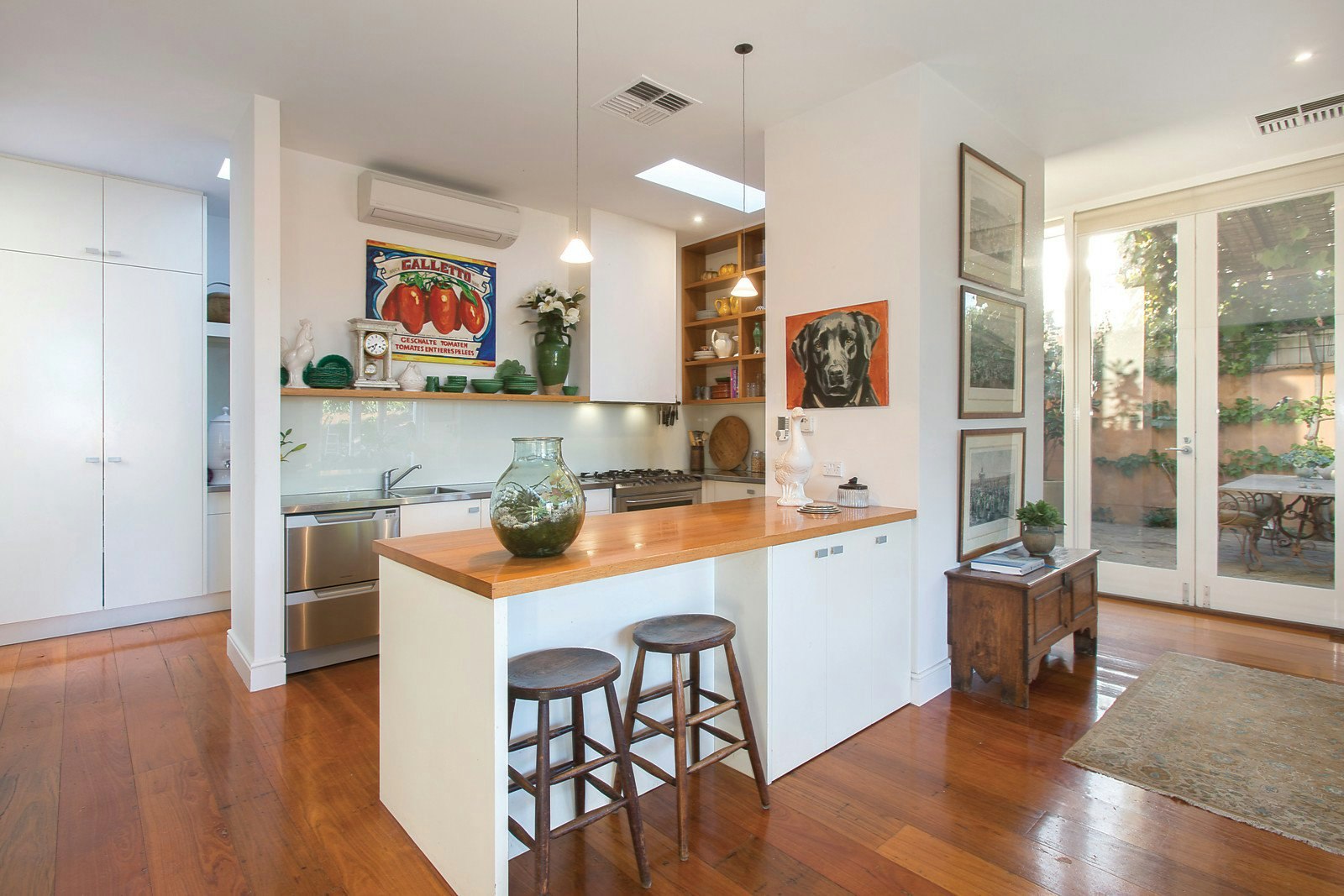 5 Elm Grove, Armadale, VIC