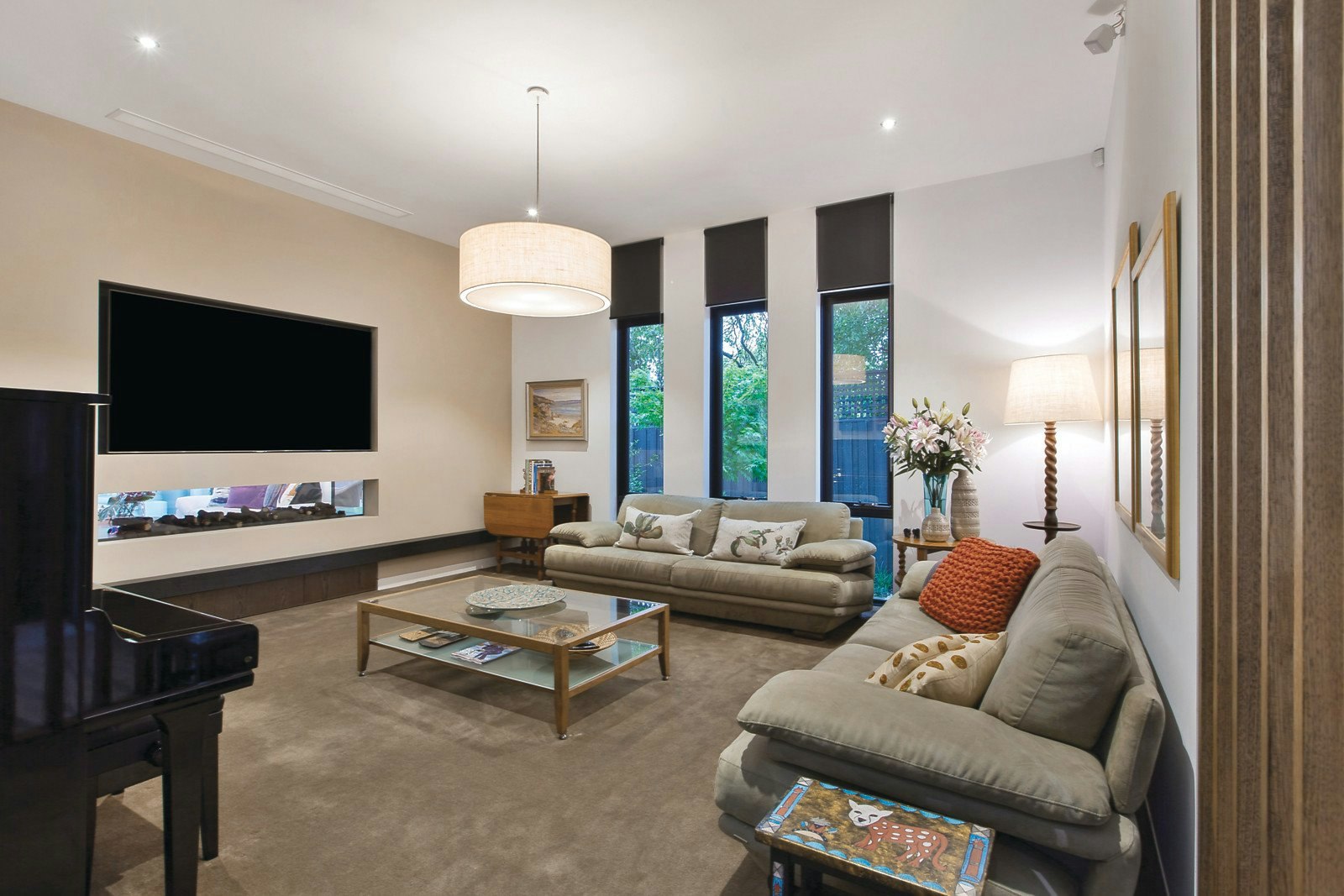 8 Merrion Grove, Kew, VIC