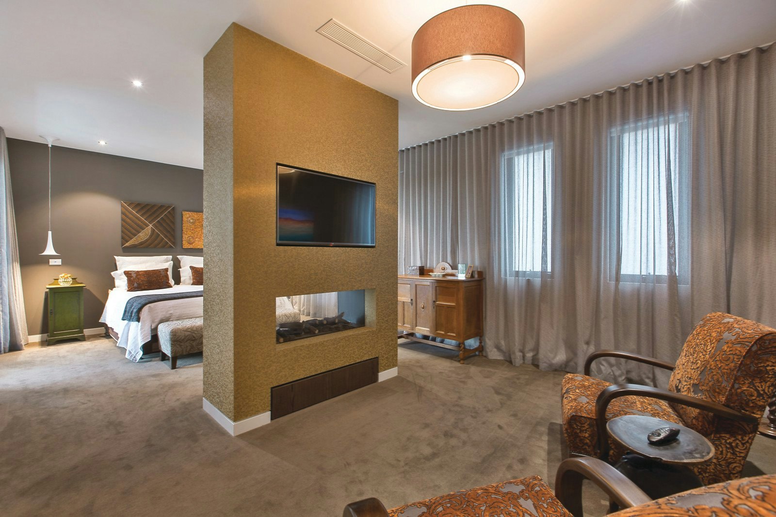 8 Merrion Grove, Kew, VIC