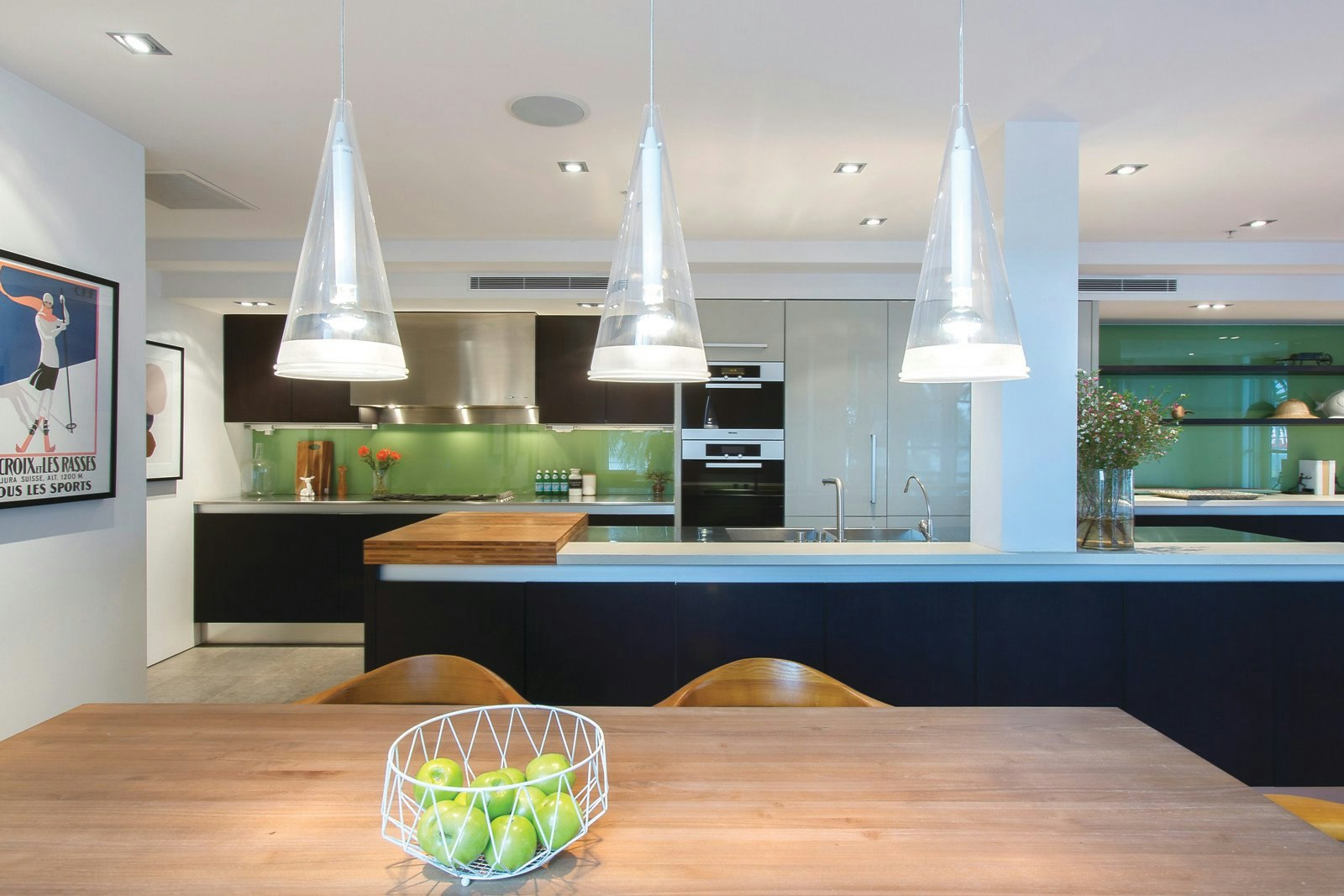 13/9 Beach Street, Port Melbourne, VIC