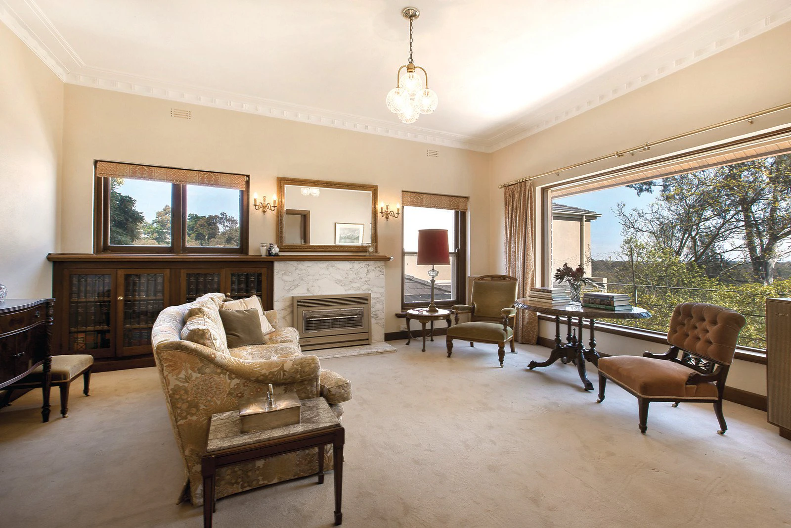 8 Milfay Avenue, Kew, VIC