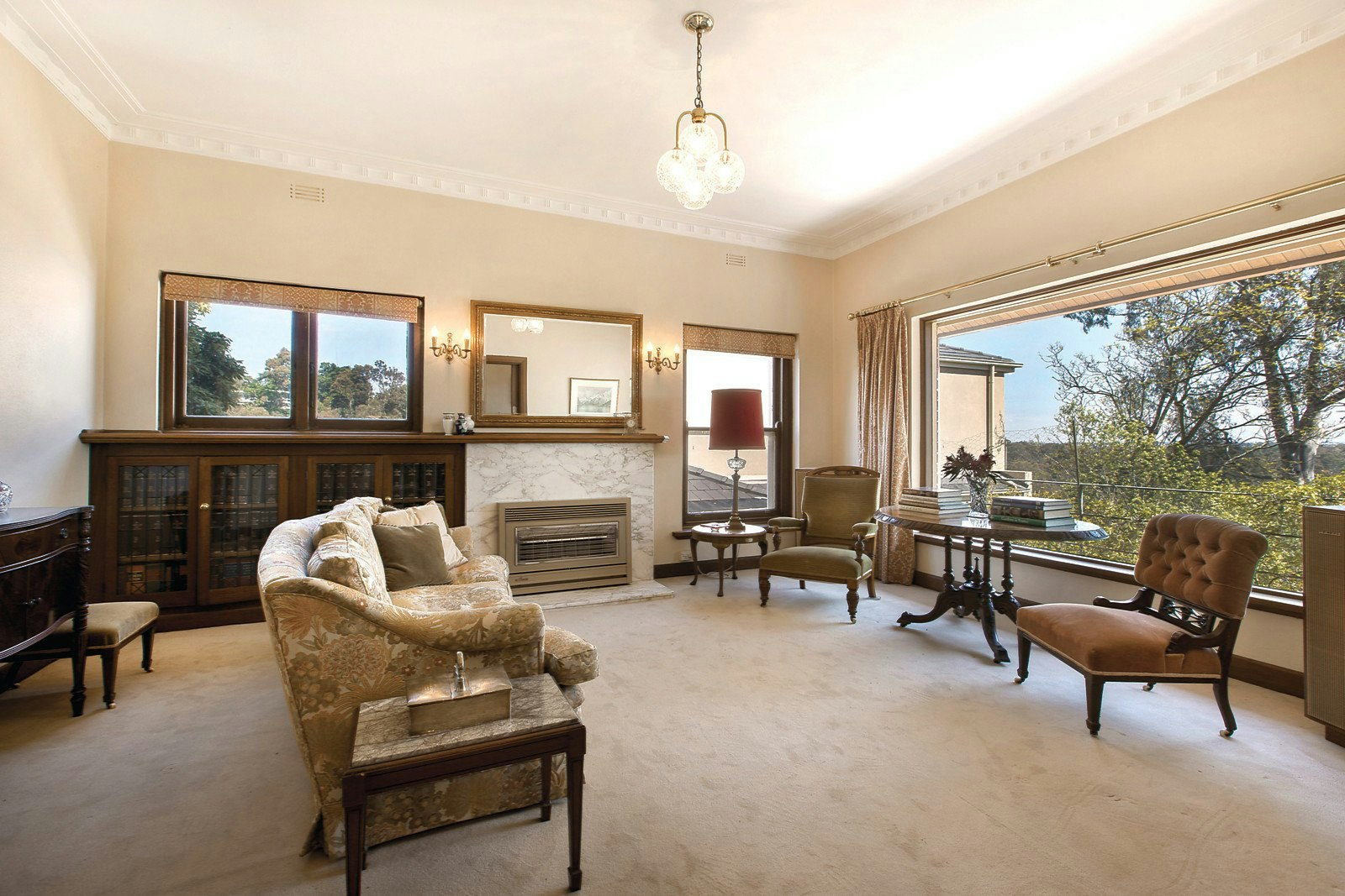 8 Milfay Avenue, Kew, VIC