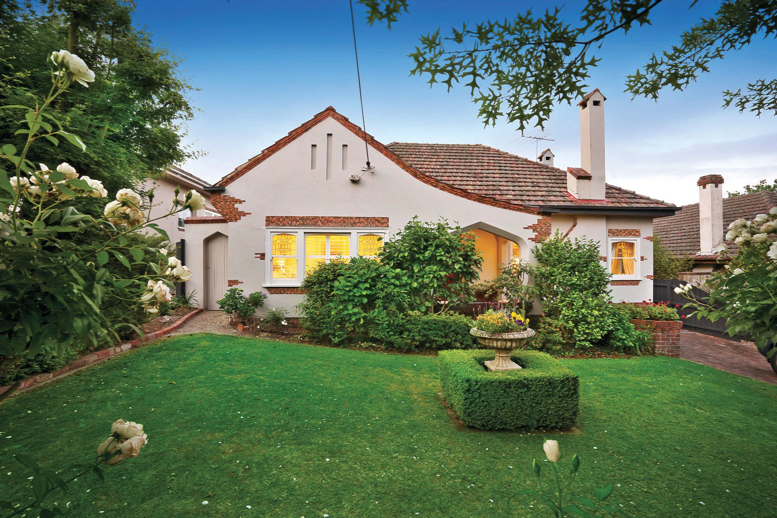 13 Lansell Crescent, Camberwell, VIC