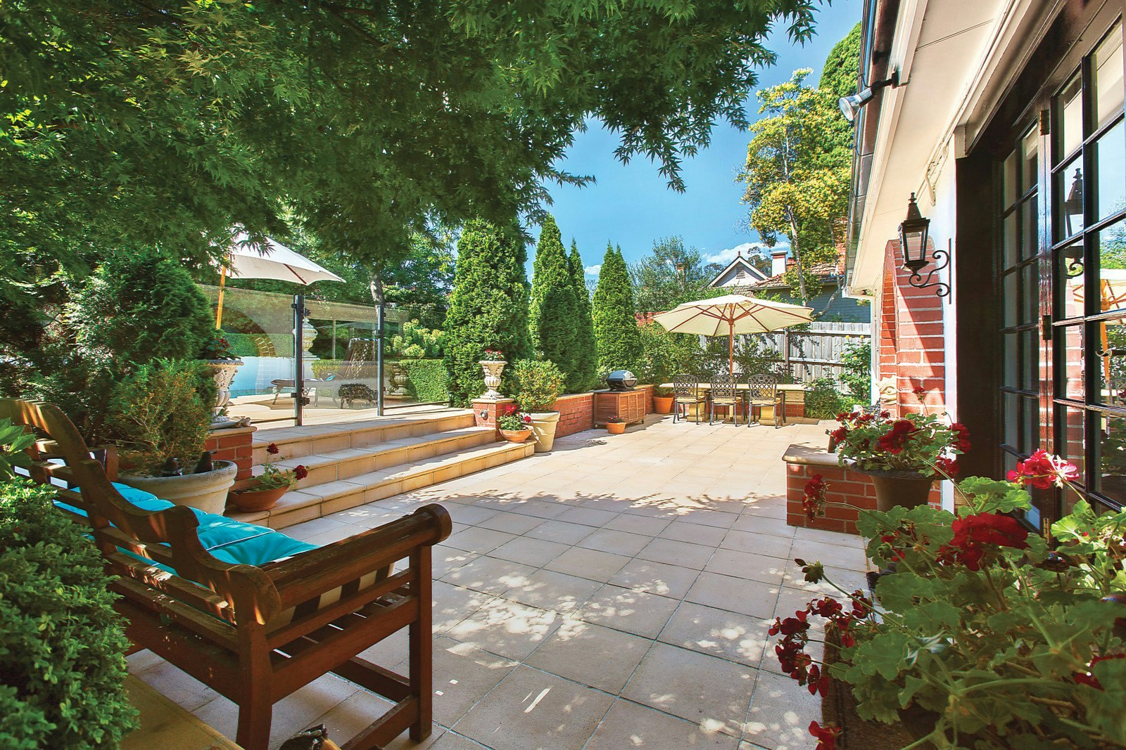 6 Miller Grove, Kew, VIC